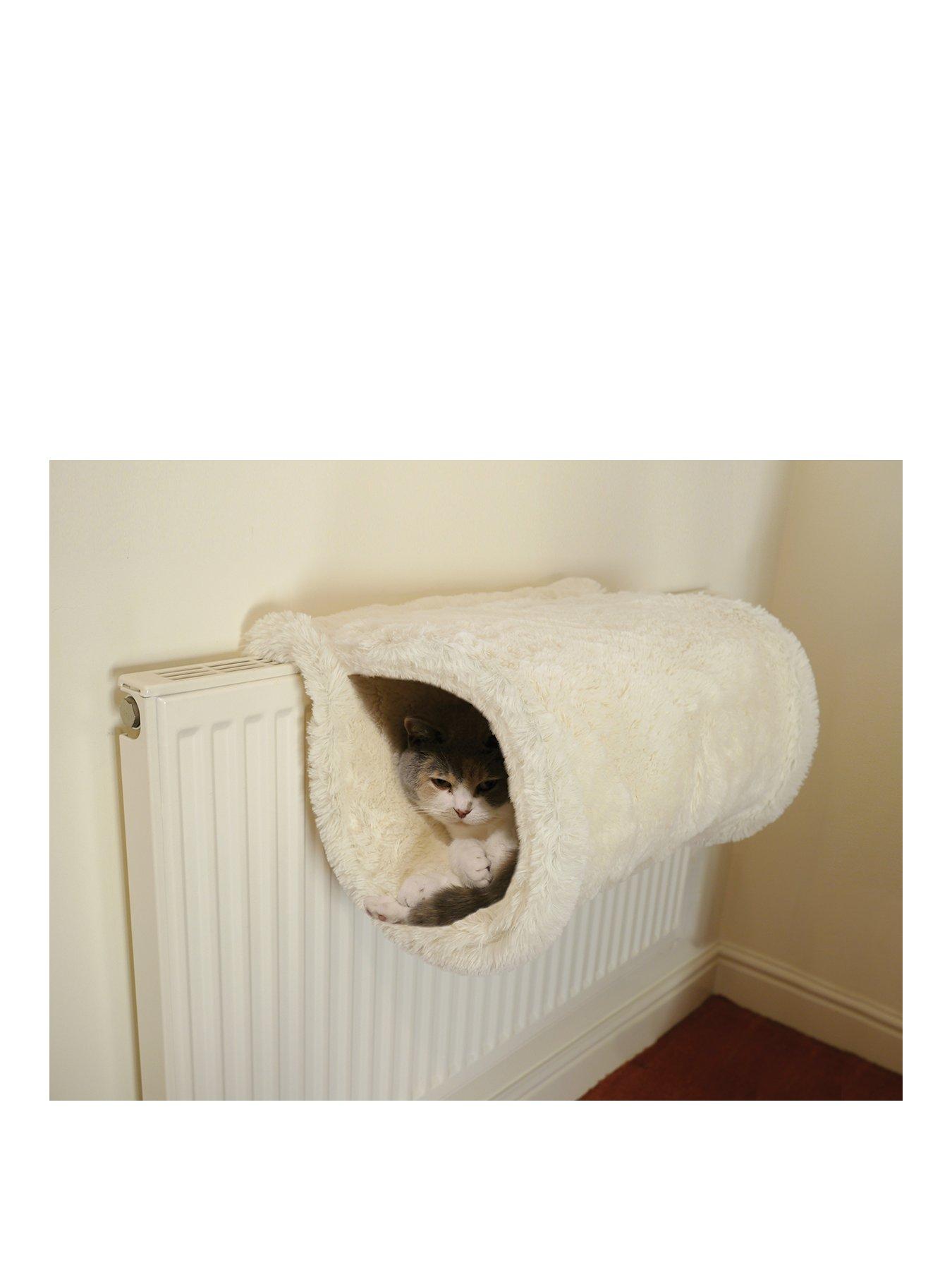 rosewood-luxury-radiator-cat-bedstillFront