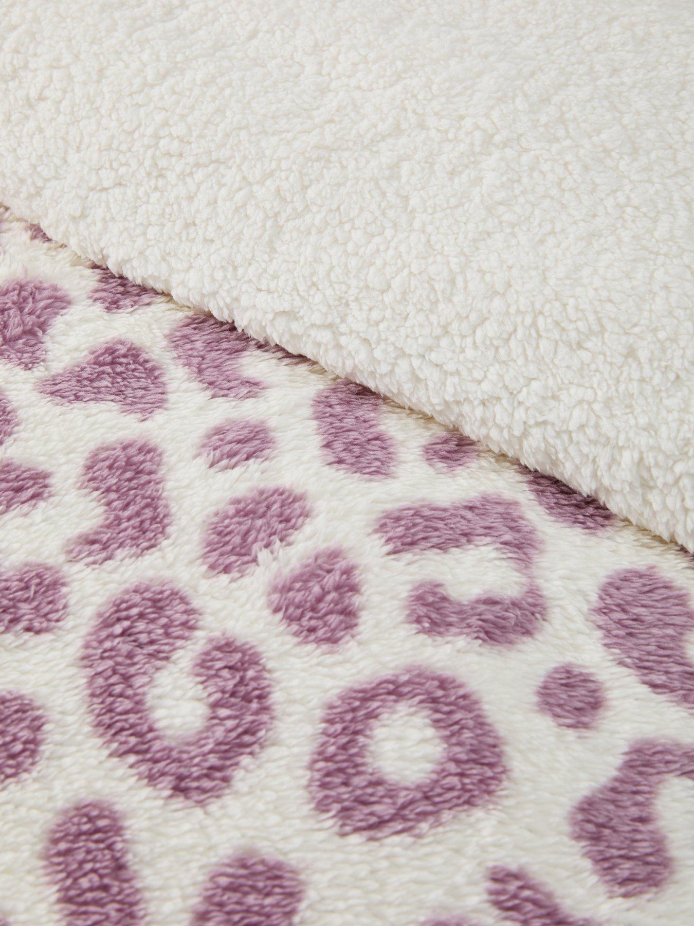 the-very-collection-leopard-printed-fleece-duvet-covernbspsetdetail