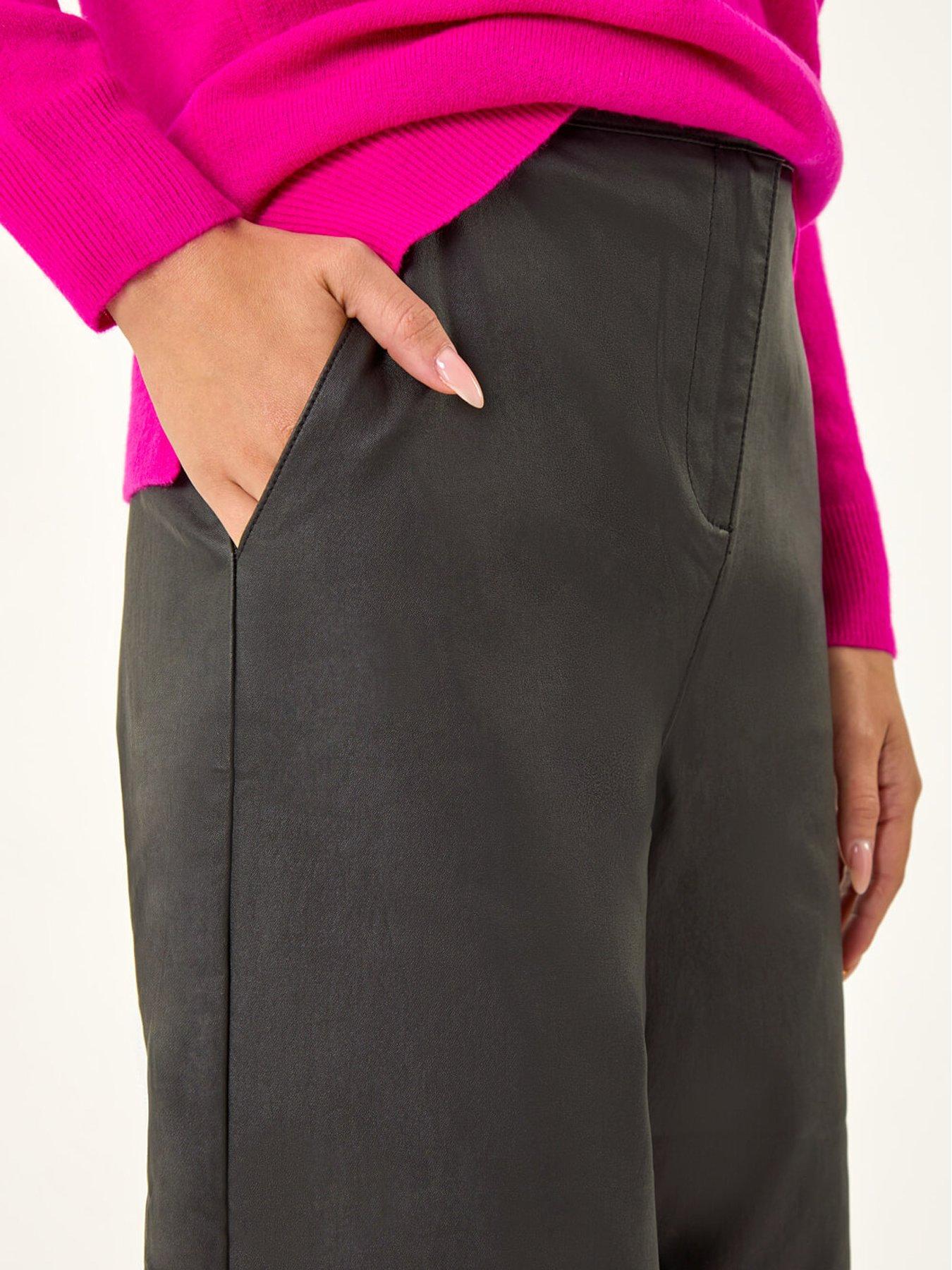 roman-coated-wide-leg-cropped-trouser-blackdetail