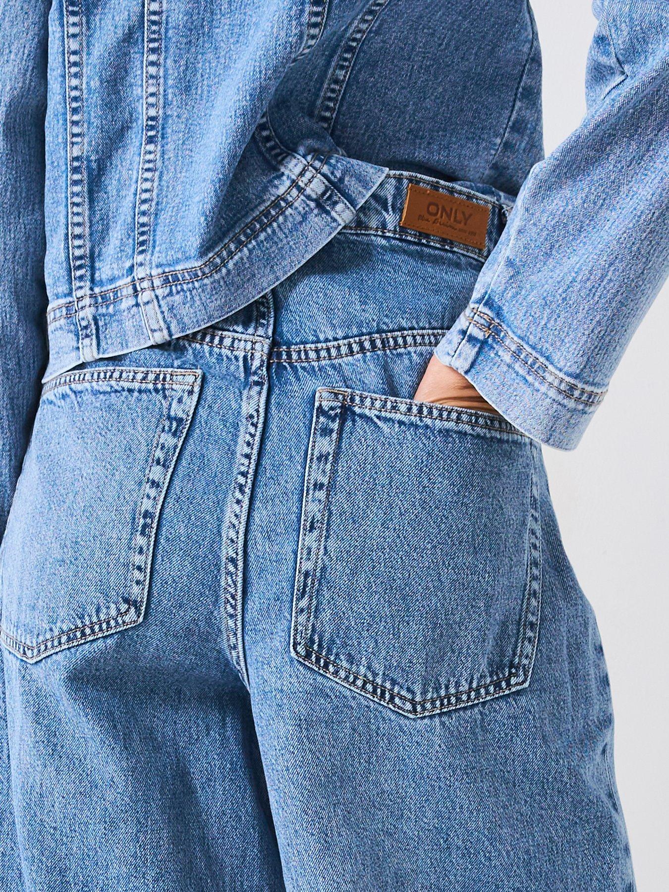 only-high-waisted-wide-leg-jeans-light-blueoutfit