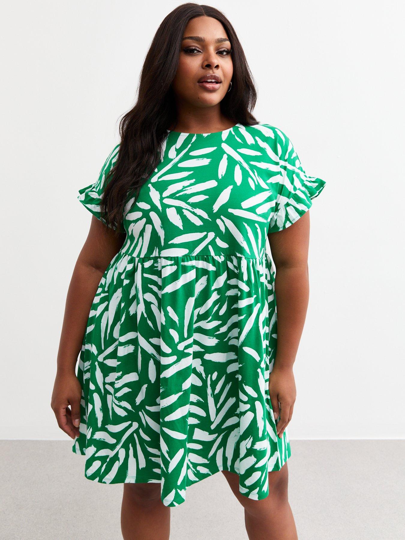 Image of New Look Curves Green Printed Jersey Mini Dress