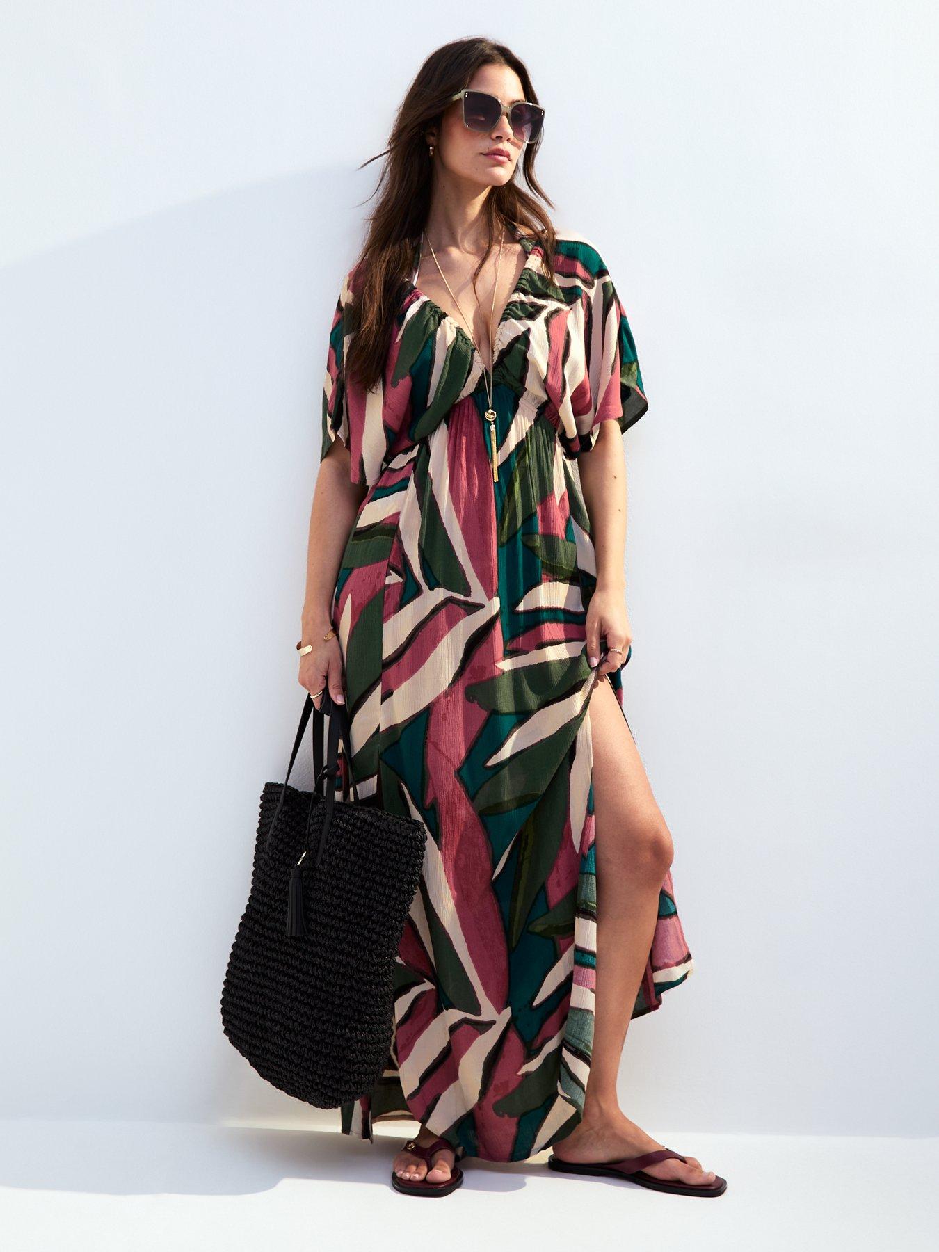 Image of New Look Green Leaf Print Maxi Dress