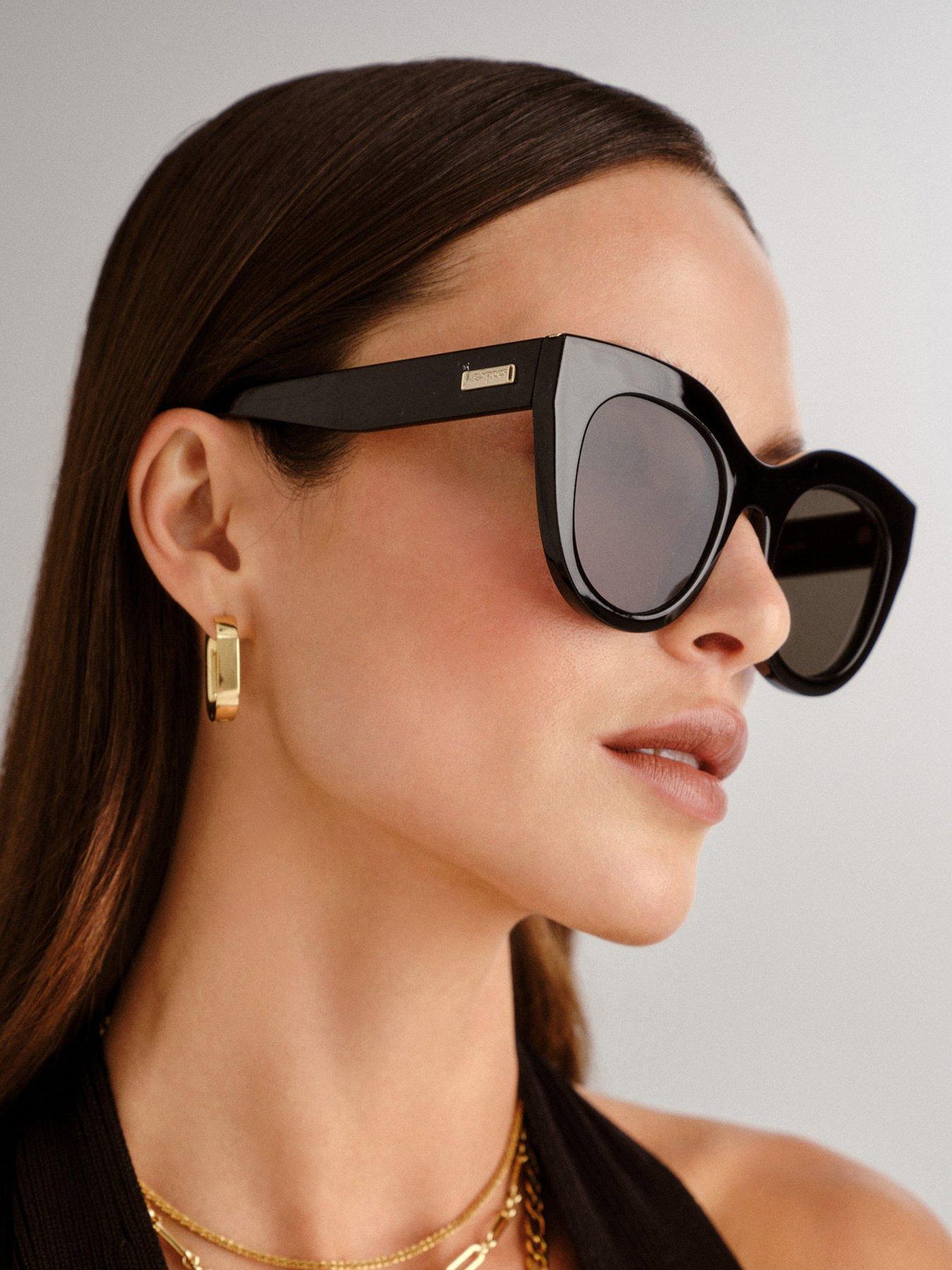 le-specs-air-heart-gold-sunglasses-blackdetail