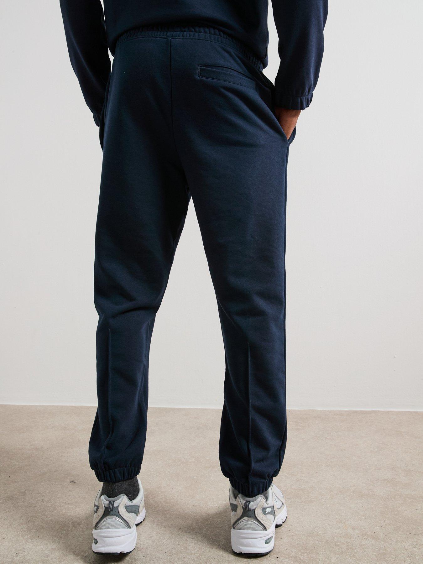 very-man-heavyweight-oversized-fit-darted-jogger-navystillFront