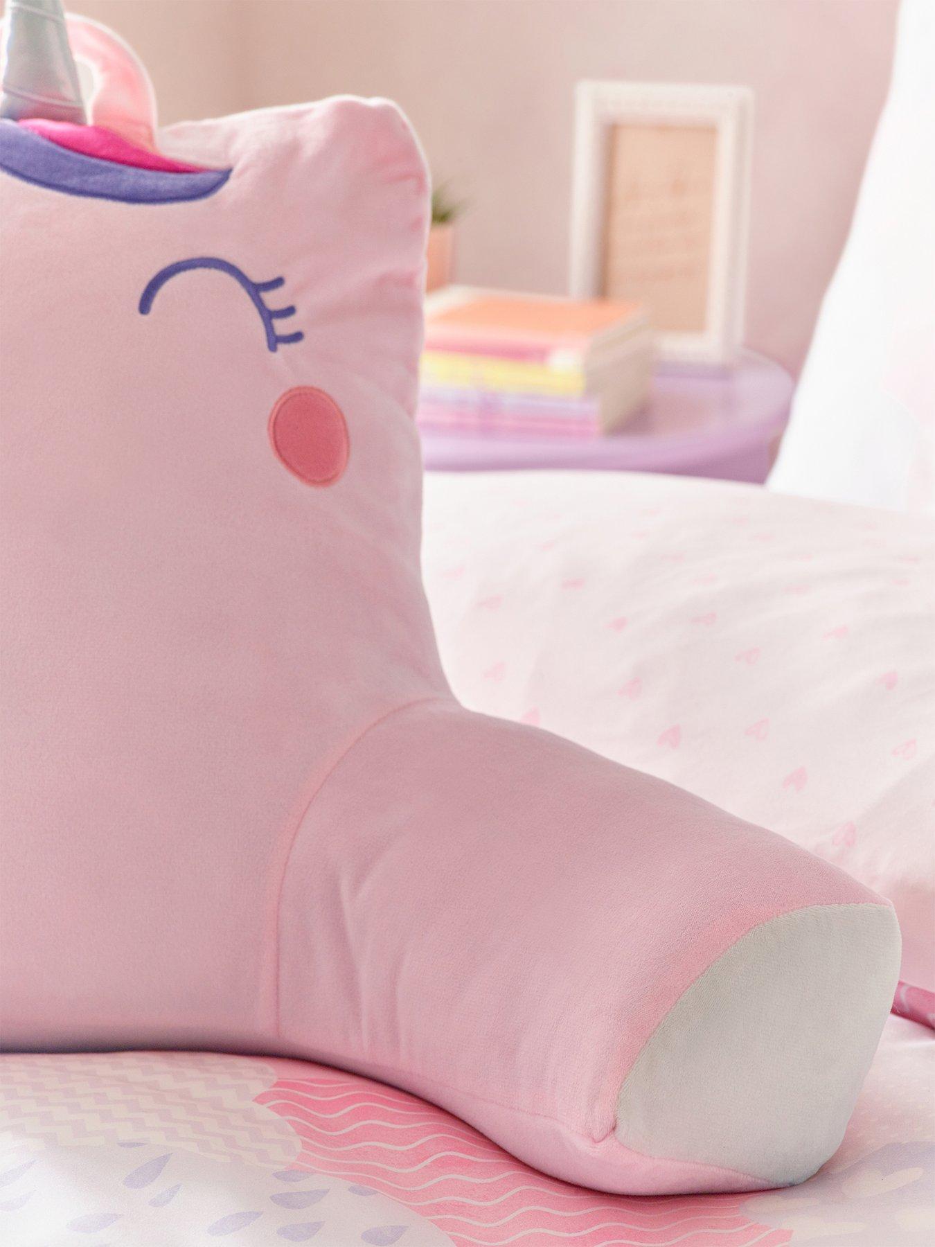 catherine-lansfield-sparkle-unicorn-cuddle-filled-cushiondetail