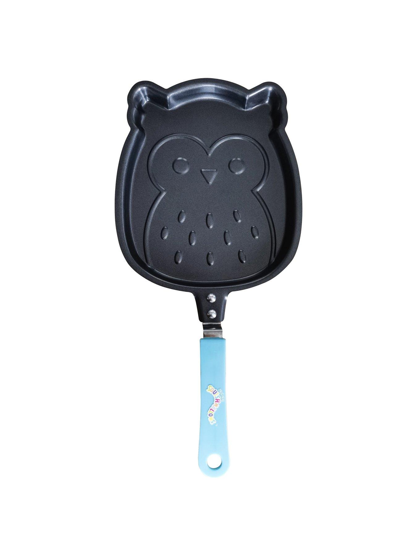 Image 3 of 5 of Squishmallows Squishmallows Winston Pancake Pan