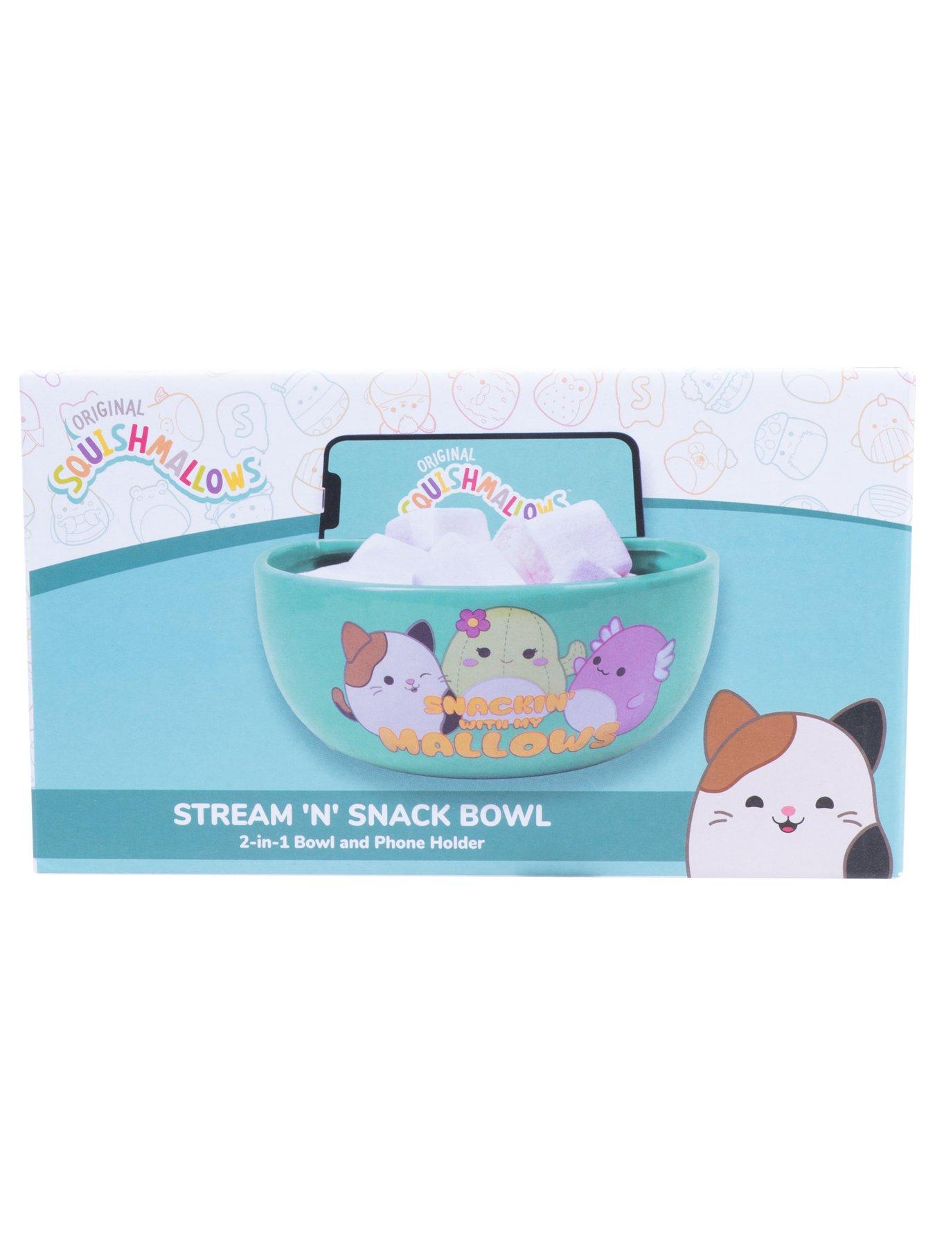 squishmallows-stream-n-snack-bowl-with-phone-holderback