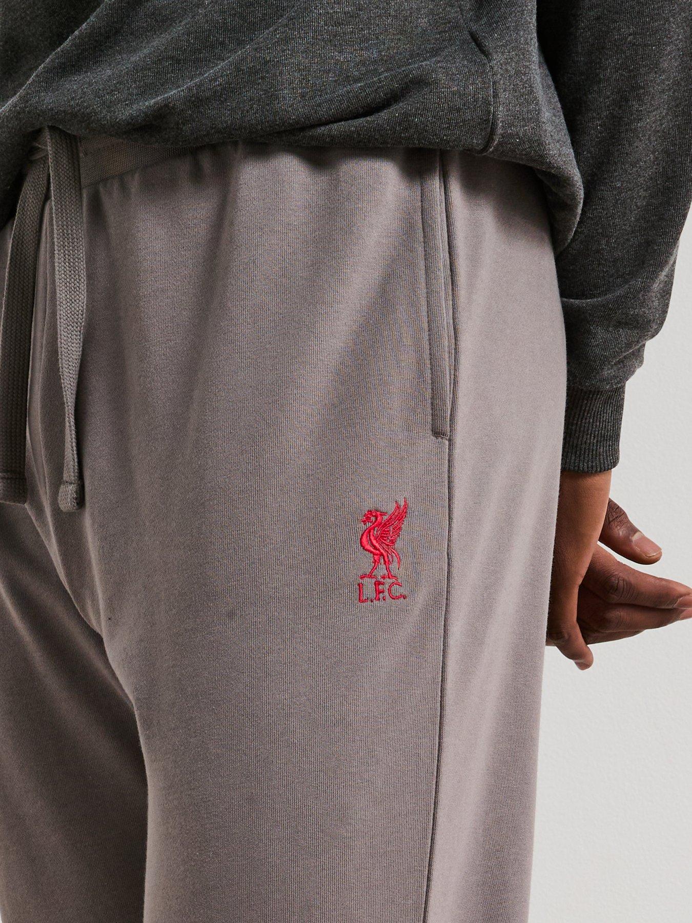 liverpool-fc-jog-pant-charcoaloutfit