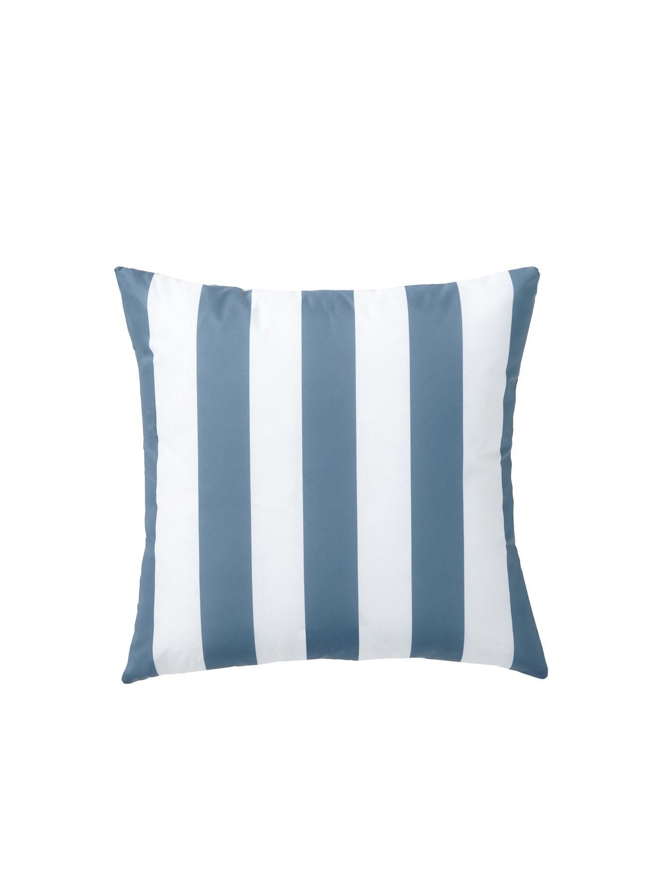 the-very-collection-scallop-stripe-showerproof-cushionback