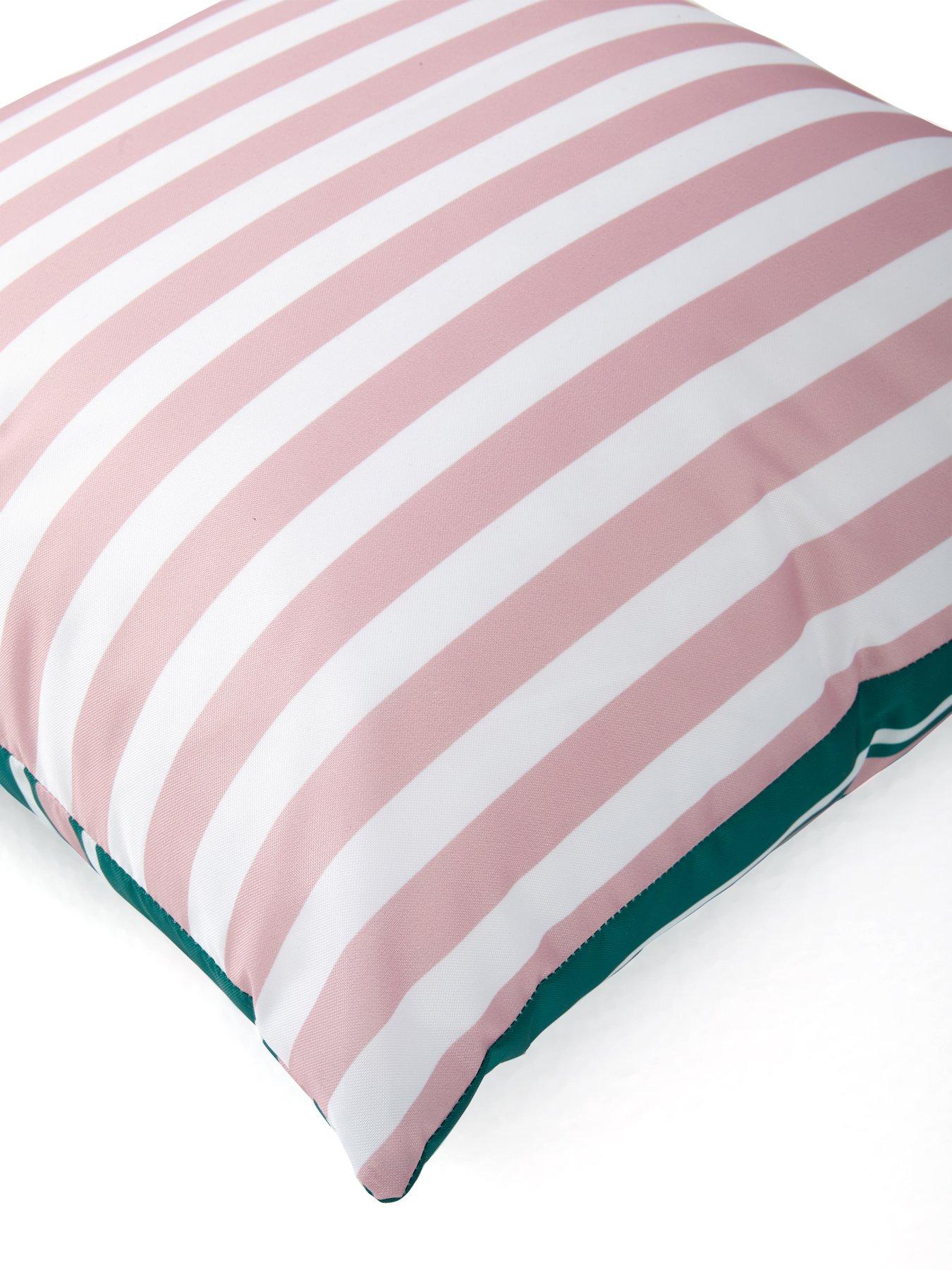 the-very-collection-stripe-showerproof-cushiondetail