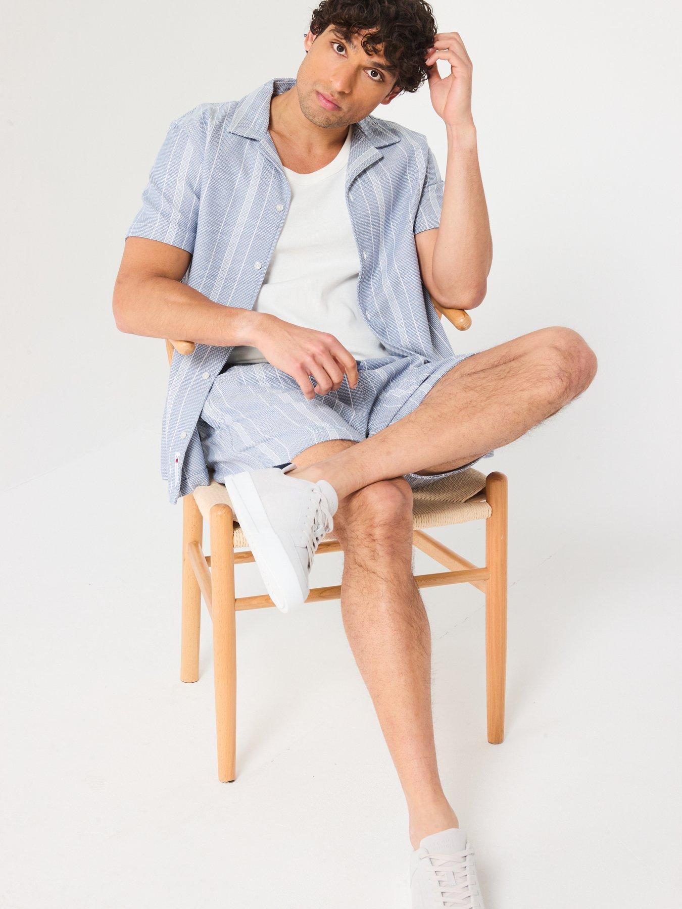 tommy-jeans-textured-stripe-beach-shorts-blueoutfit