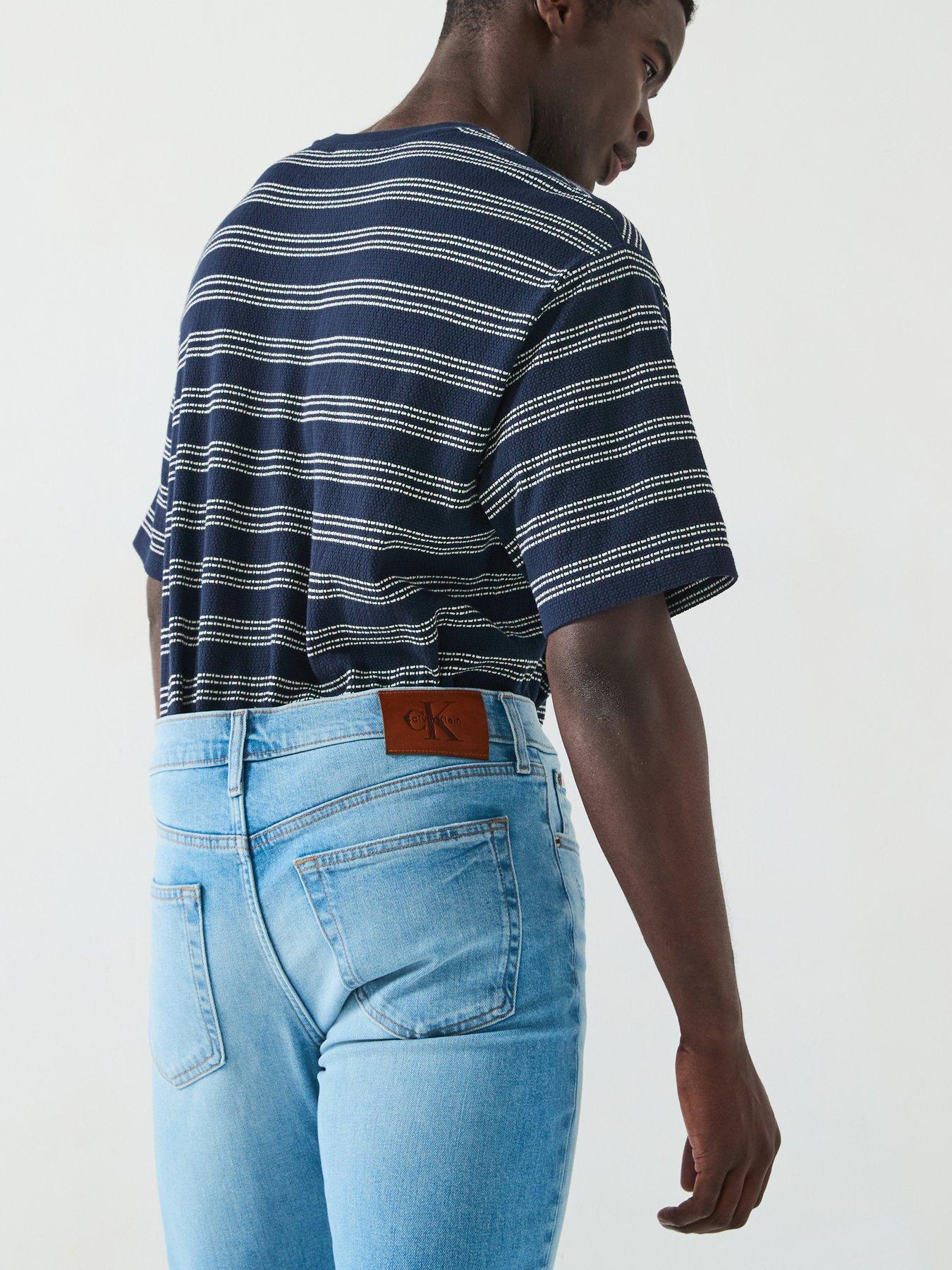 calvin-klein-jeans-slim-taper-light-washoutfit