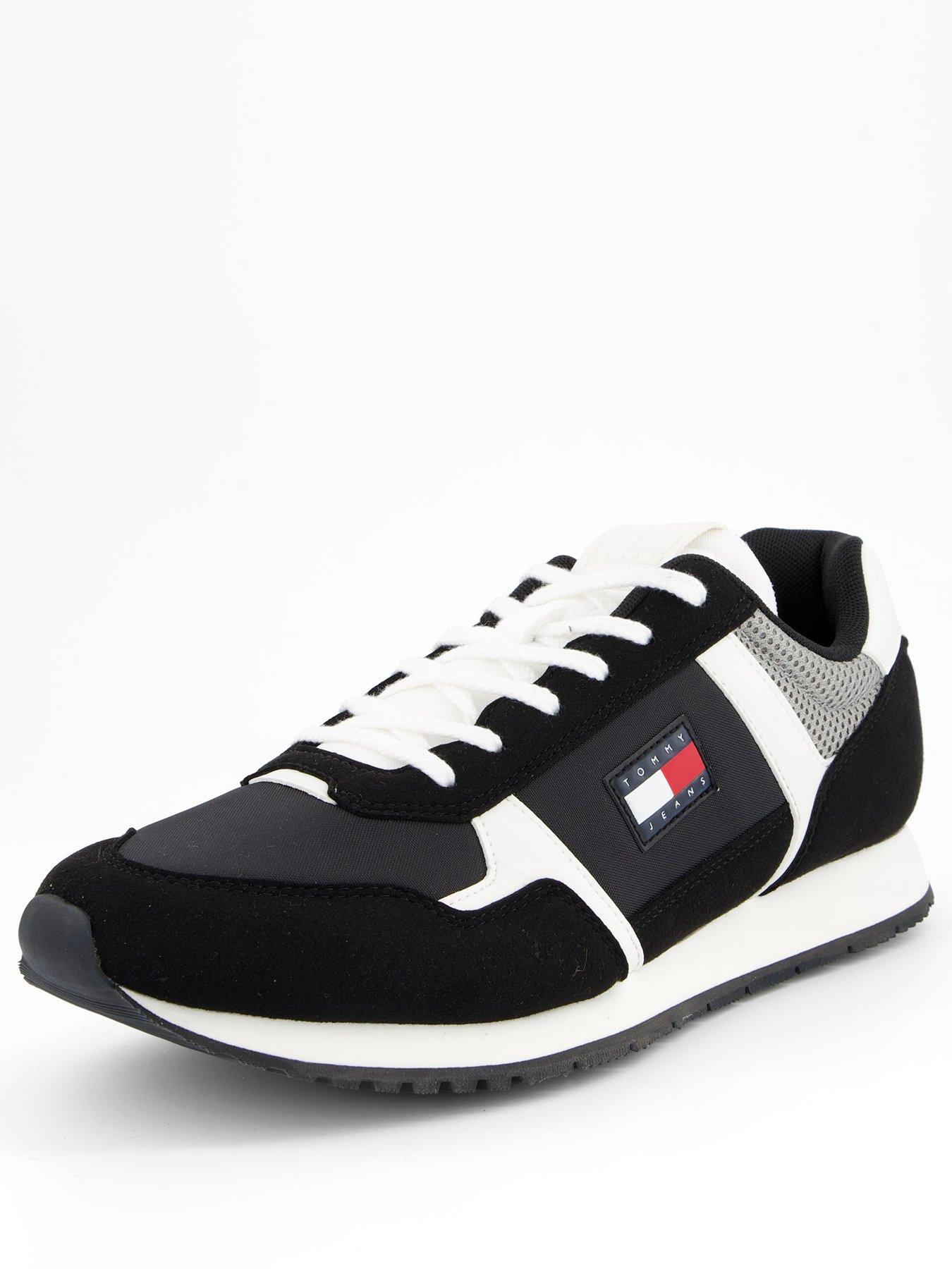 Image 2 of 7 of Tommy Jeans Casual Runner Trainers - Black/White