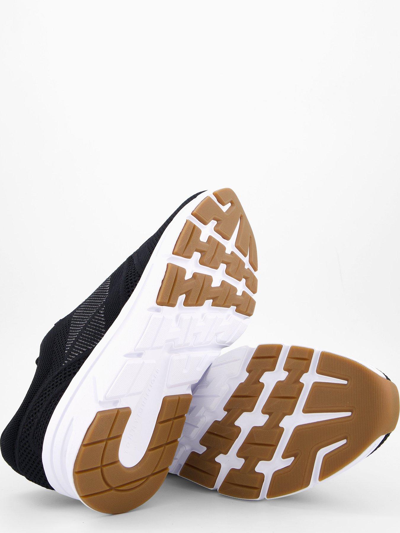 tommy-hilfiger-modern-comfort-knitted-run-trainers-blackdetail