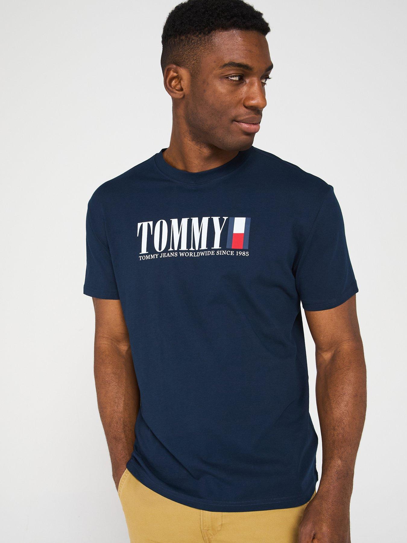 Tommy Jeans Regular Fit Chest Logo Flag T-Shirt - Navy