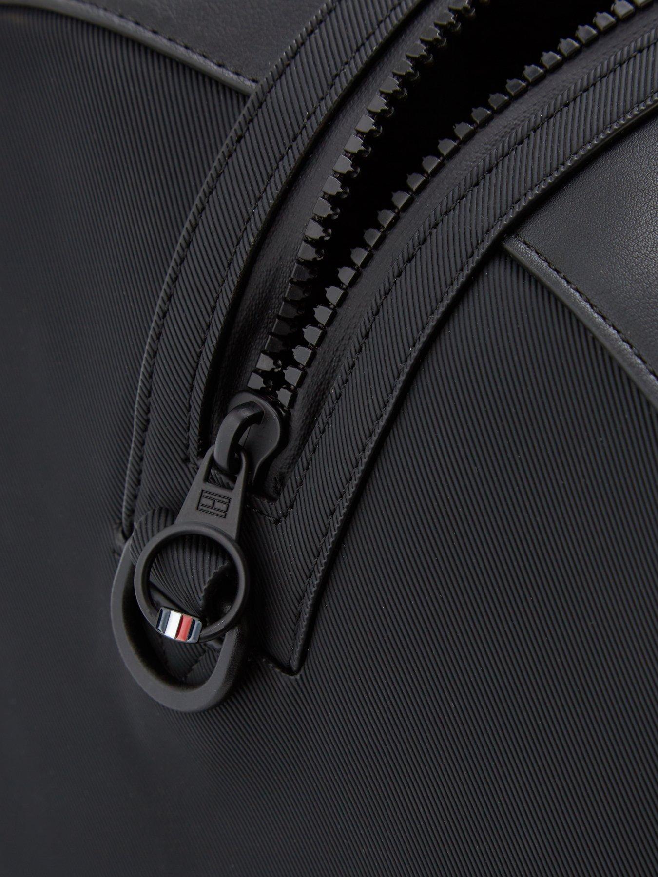 Image 4 of 4 of Tommy Hilfiger Foundation PU Duffle Bag - Black