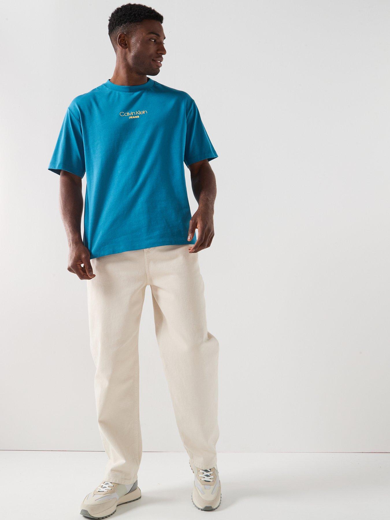 calvin-klein-jeans-shirt-sleeve-relaxed-fit-graphic-t-shirt-light-blueback