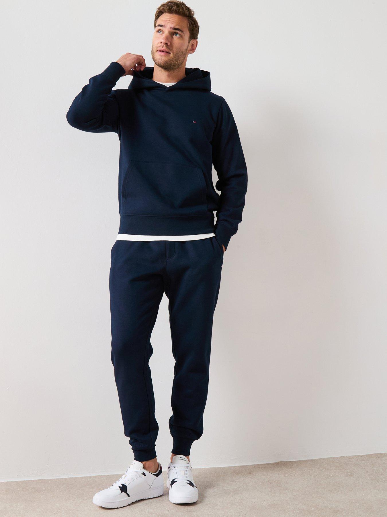 tommy-hilfiger-flag-logo-tracksuit-navyoutfit
