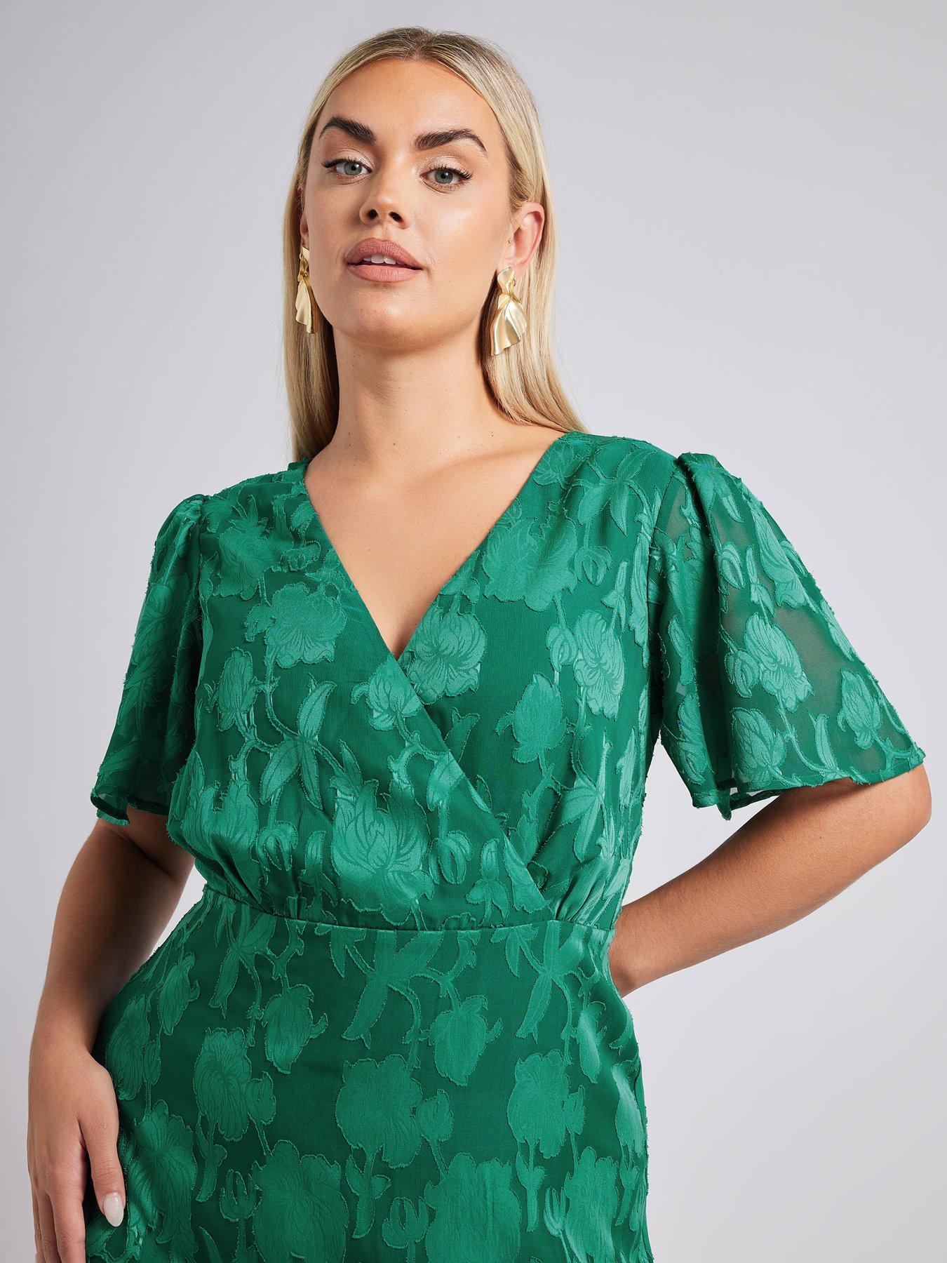 yours-curve-floral-jacquard-wrap-dress-greenoutfit