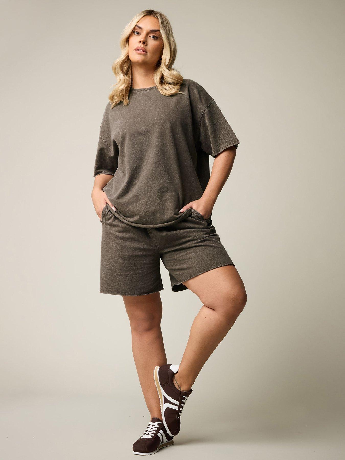 yours-curve-acid-wash-sweat-short-brownback