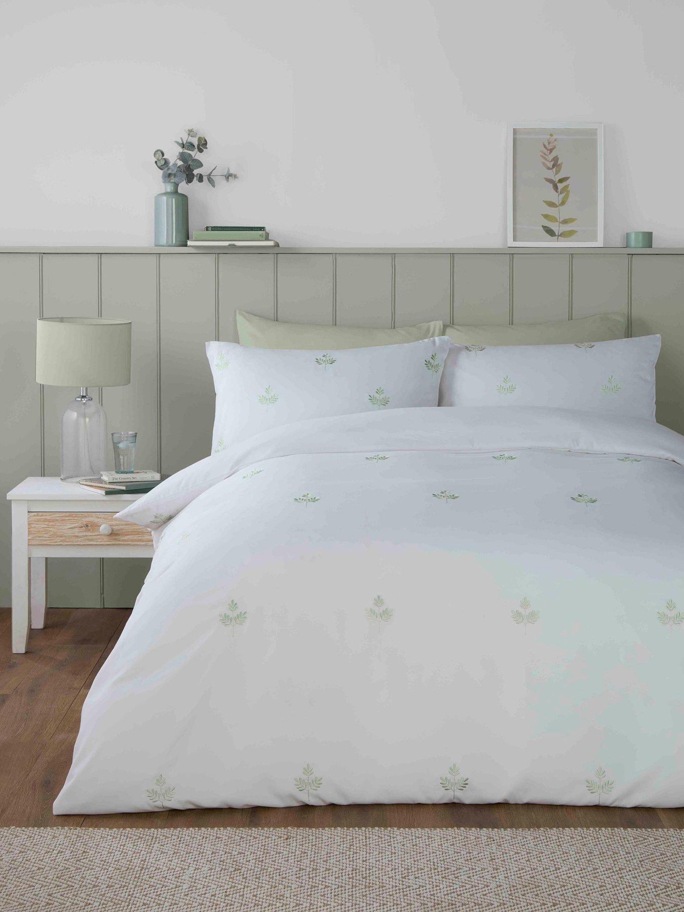 serene-emily-embroidery-duvet-cover-set-in-green