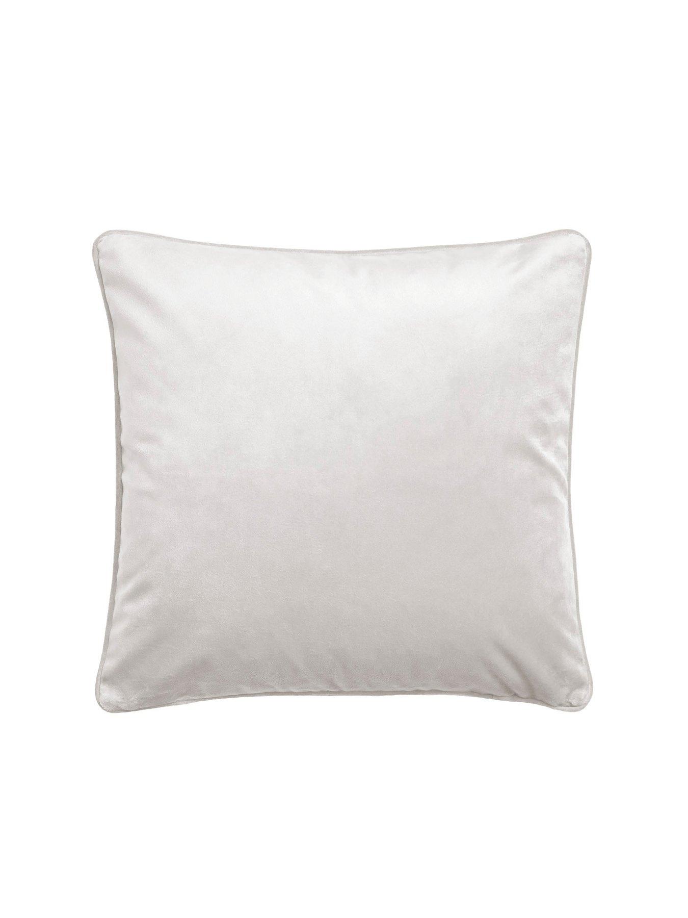 laurence-llewelyn-bowen-montrose-filled-cushion-in-tealnbsp