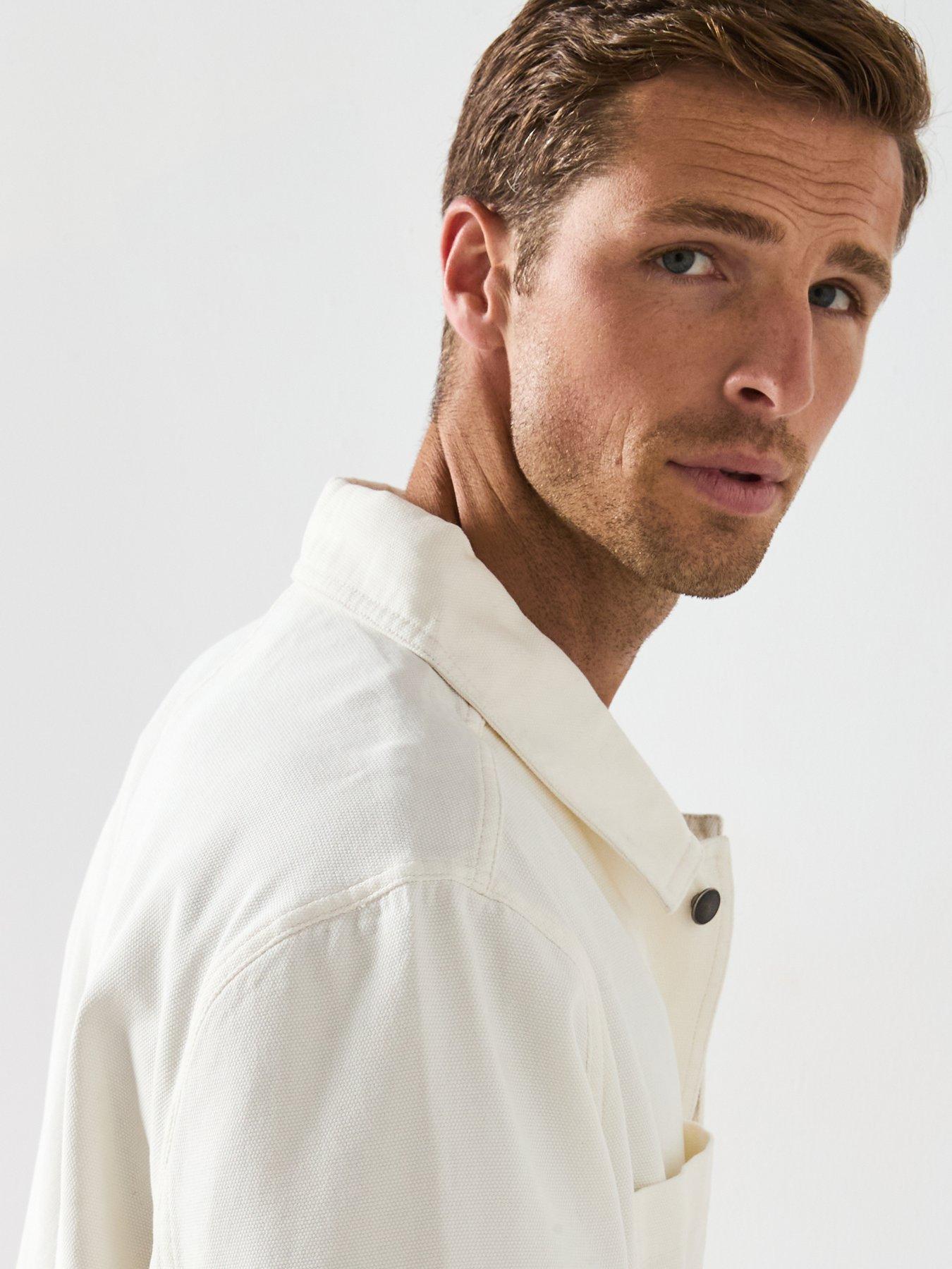 very-man-canvas-chore-jacket-beigeoutfit