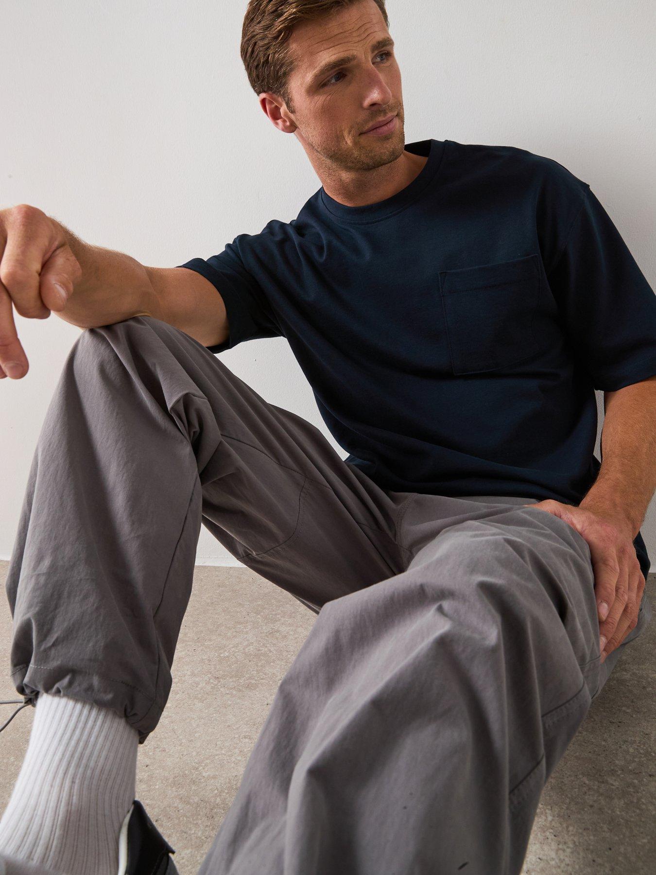 Image 6 of 6 of The Very Collection Heavyweight Relaxed Fit T-Shirt - Navy