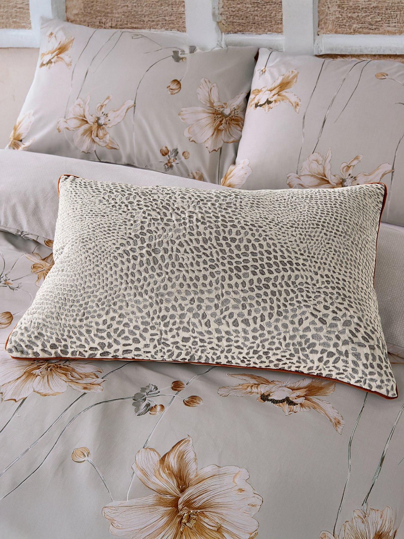 undefined Glow Cushion- 60x40cm