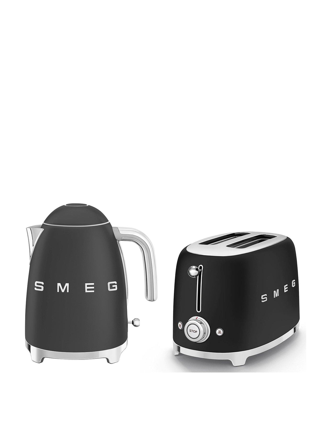 Image of Smeg EEJB154 50s Retro Style Kettle and 2-Slice Toaster - Matte Black