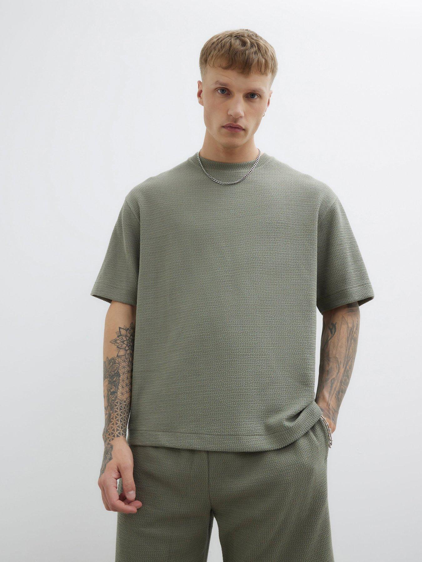 undefined Textured Crinkle T-Shirt - Khaki
