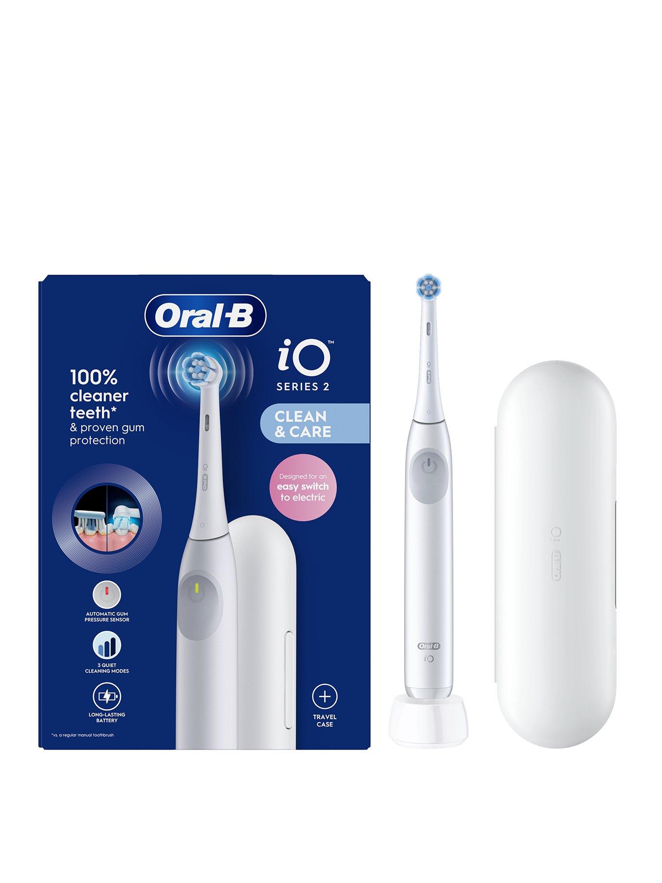 Image of Oral-B iO2 Series Simple White + Travel Case