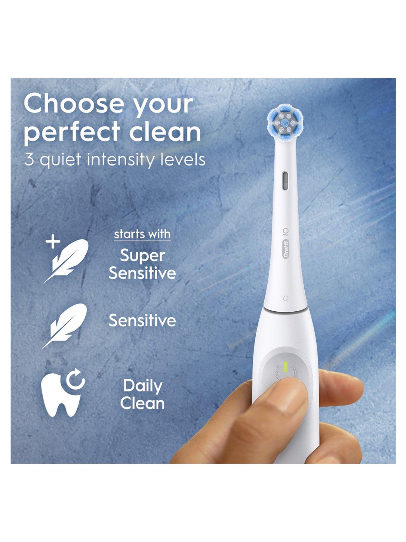 oral-b-oral-b-io2-simple-white-electric-toothbrush-travel-caseback