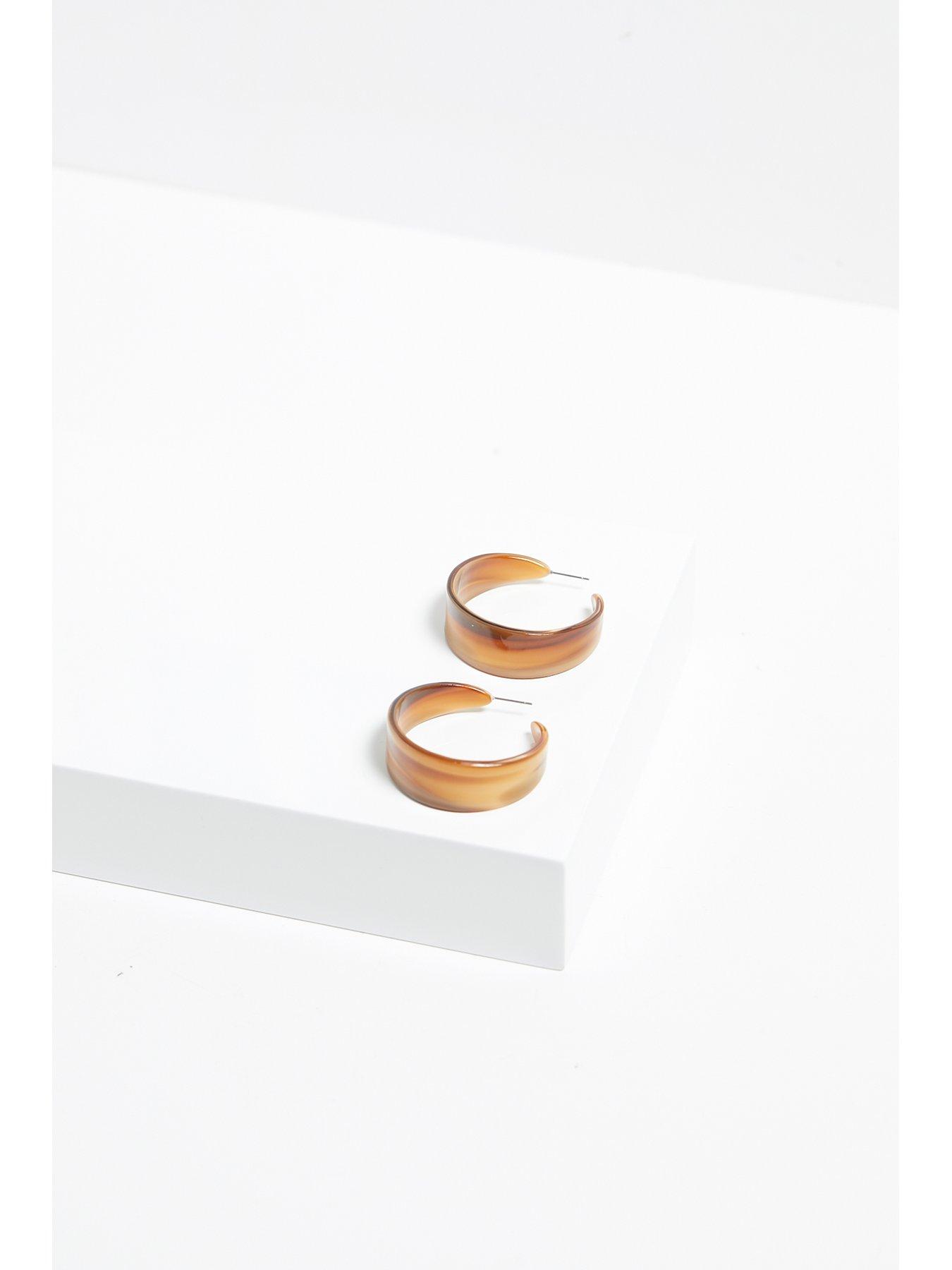 Image 4 of 5 of Mood Mood Gold Tapered Resin Hoop Earrings