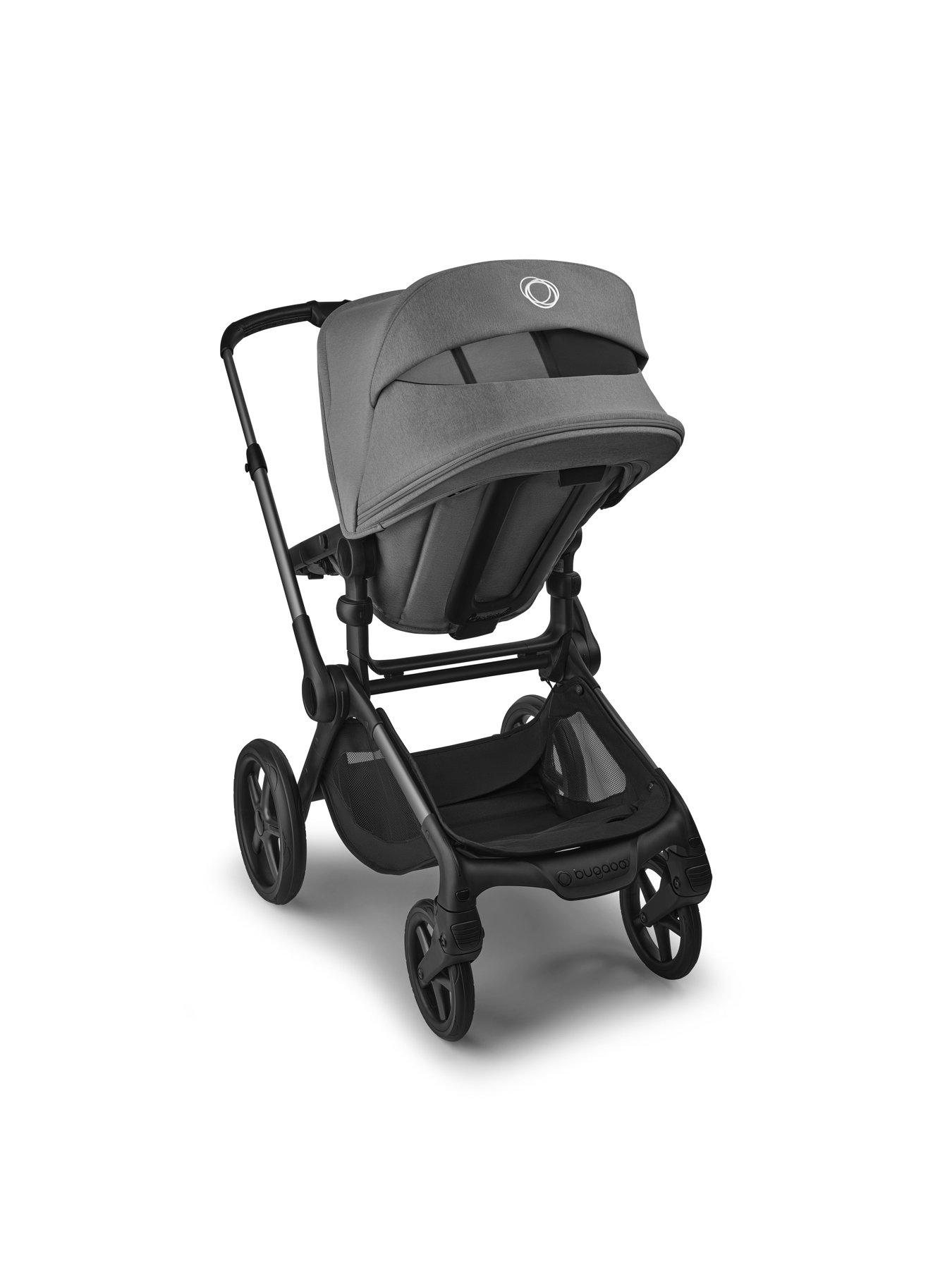bugaboo-fox-5-renew-complete-moon-greyoutfit