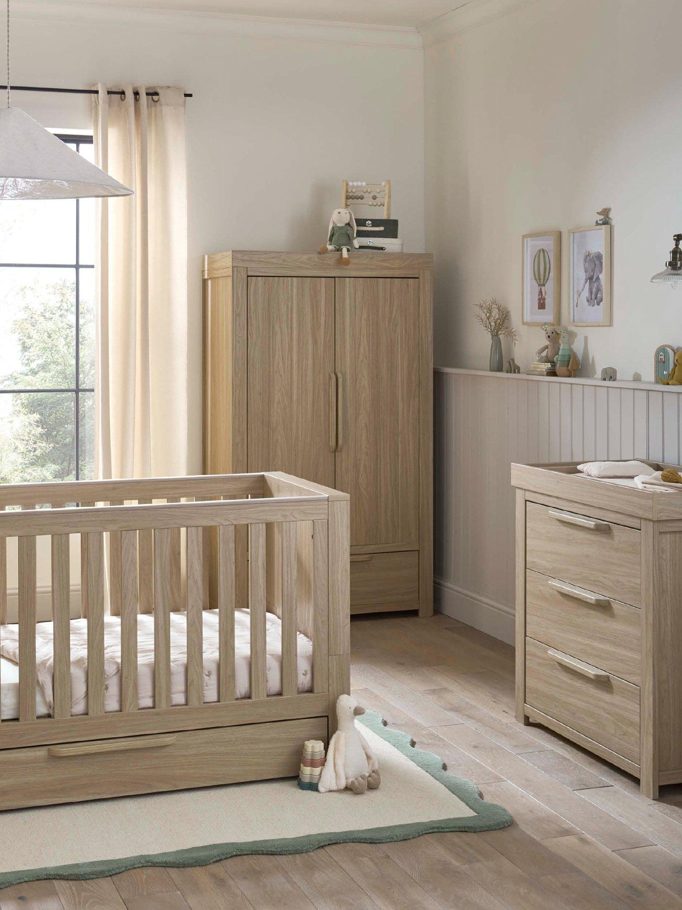 Mamas & Papas Cotbed: Mdf, Particle Board, Poplar Wood. Dresser & Wardrobe: Particle Board, Hollow Board, Mdf in One Colour