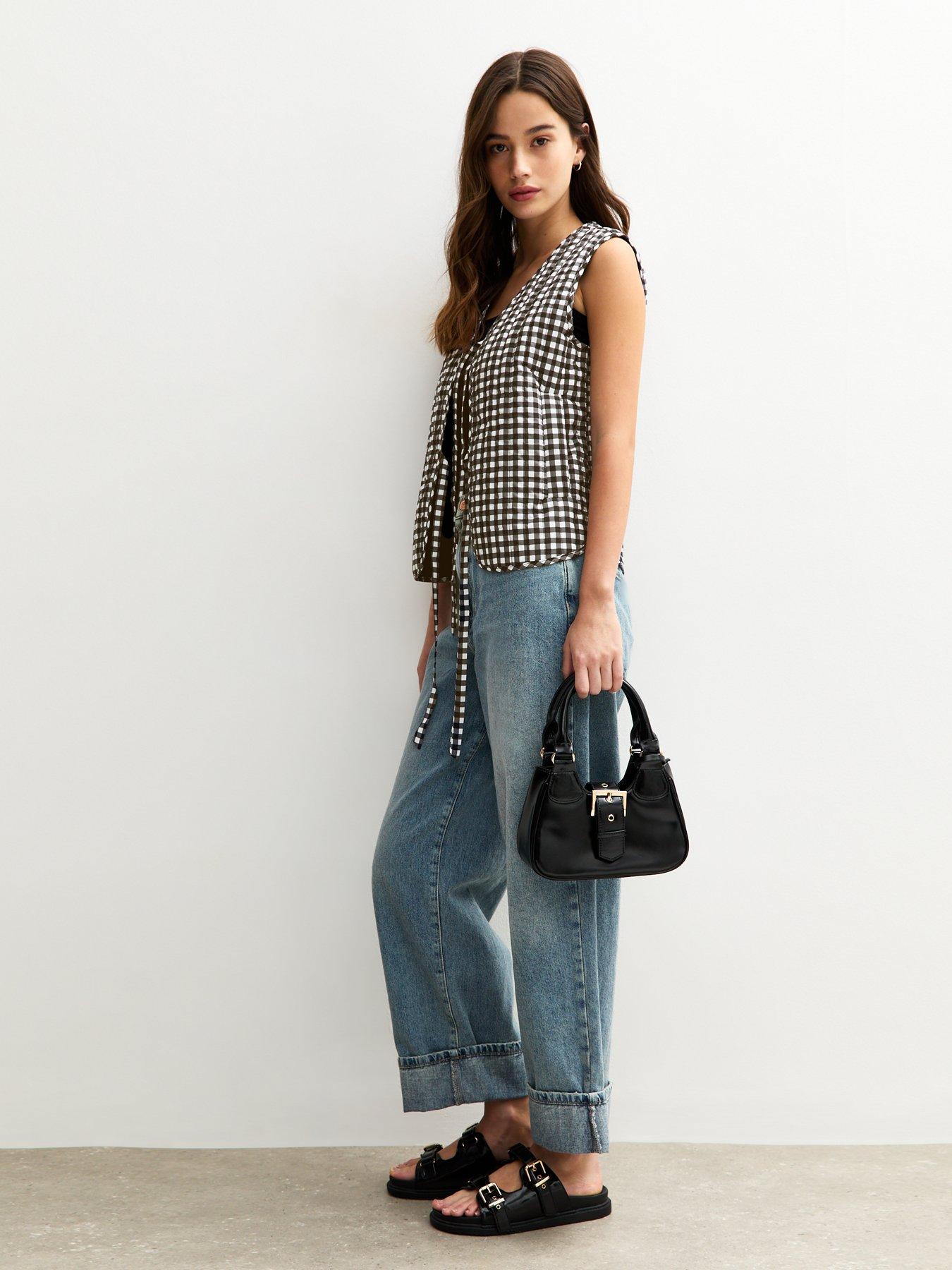 new-look-black-sleeveless-gingham-print-padded-waistcoatback