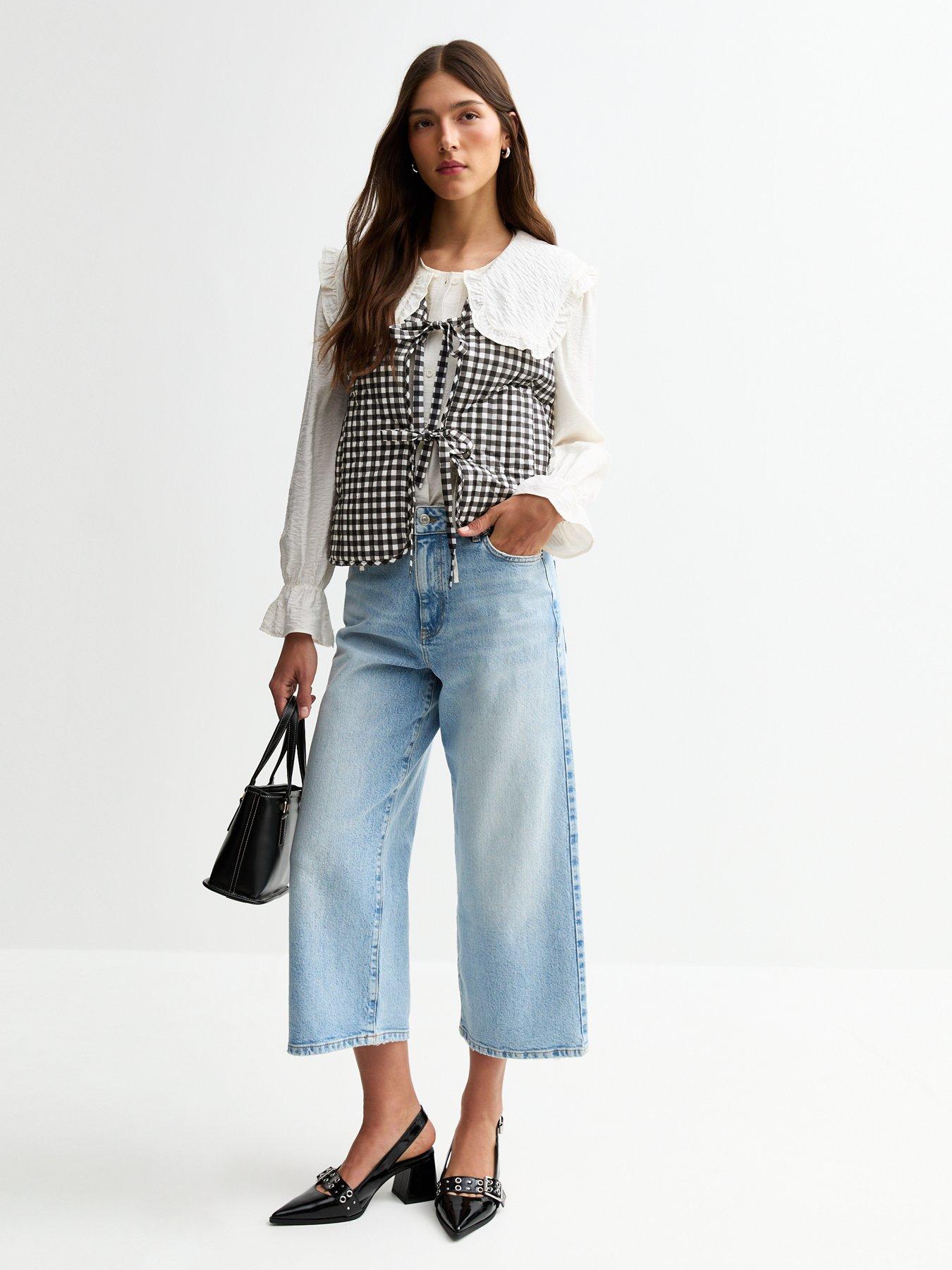 new-look-black-sleeveless-gingham-print-padded-waistcoatdetail