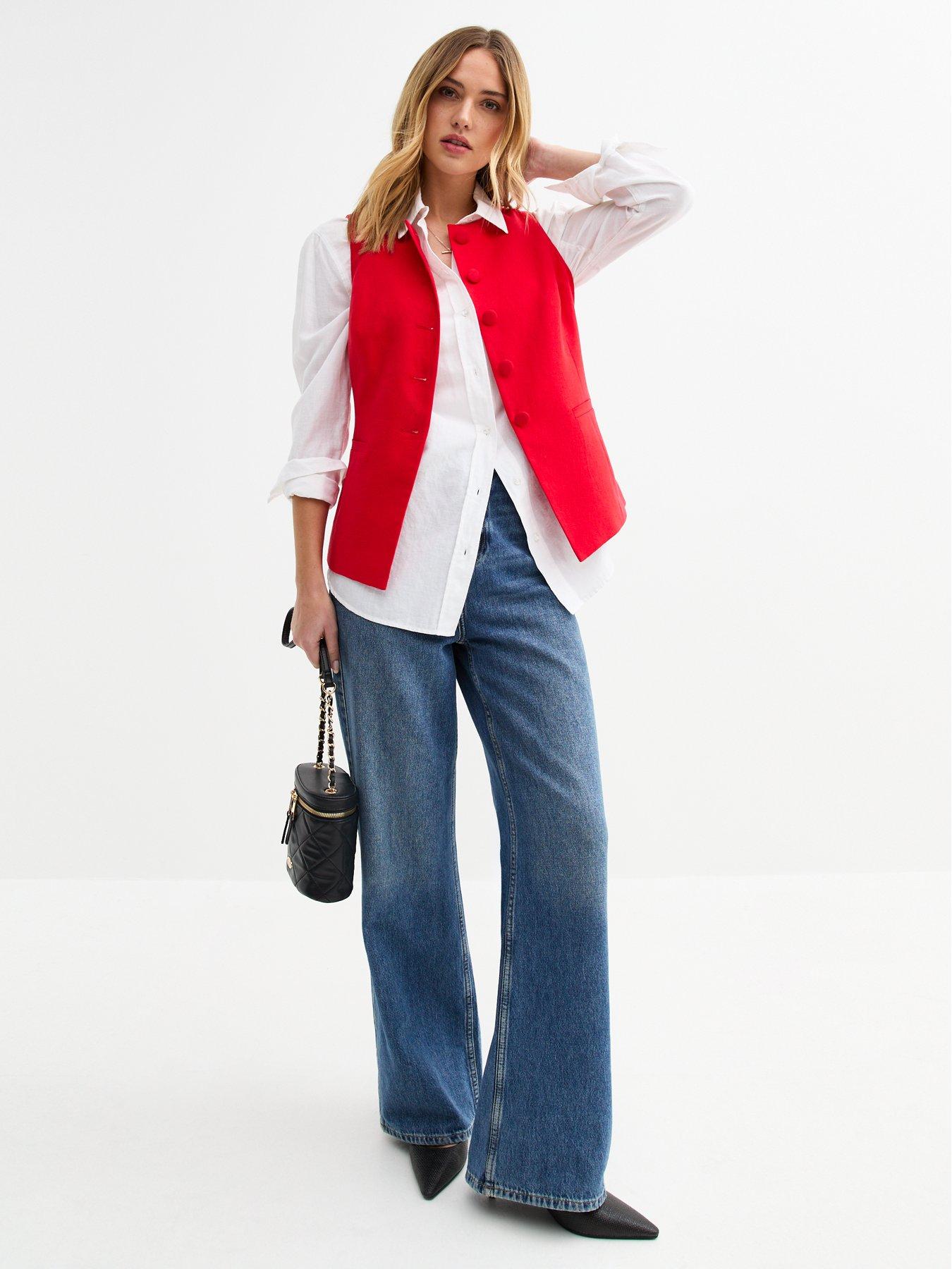 Image 3 of 6 of New Look Round Neck Linen Blend Waistcoat - Red