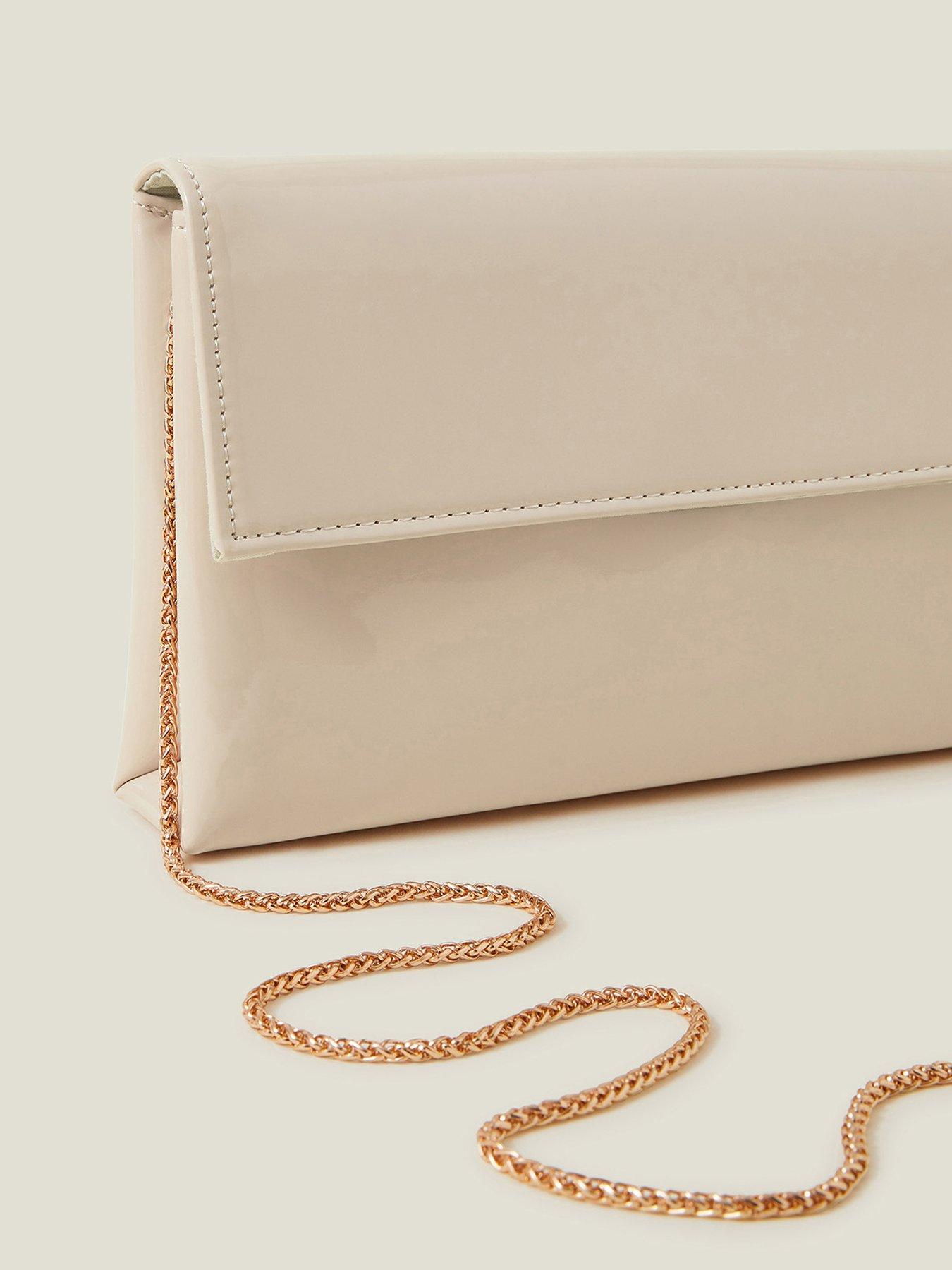 accessorize-patent-foldover-clutch-nudeoutfit