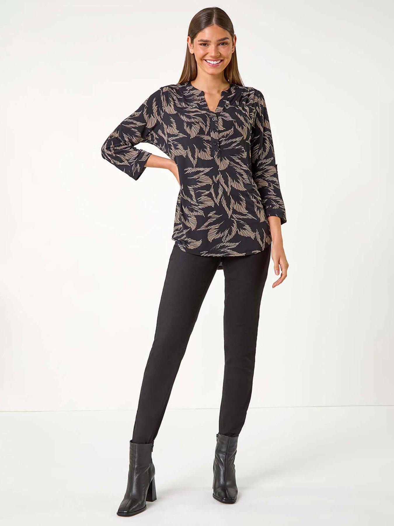 roman-textured-abstract-print-v-neck-stretch-shirt-beigeback