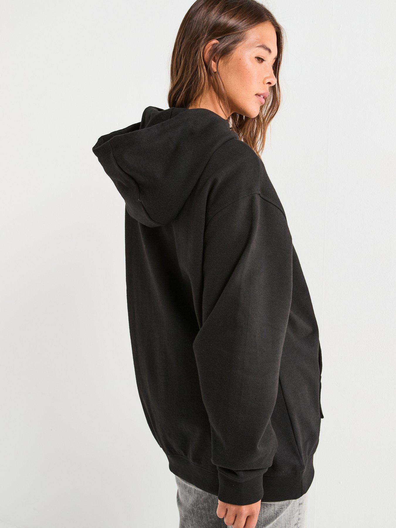 hugo-dejandra-hoodie-blackstillFront