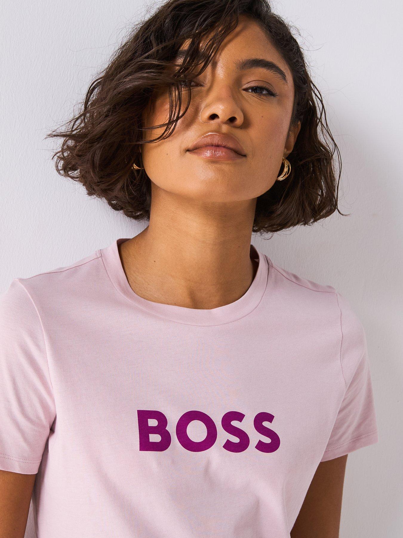 boss-contrast-logo-t-shirt-pinkdetail