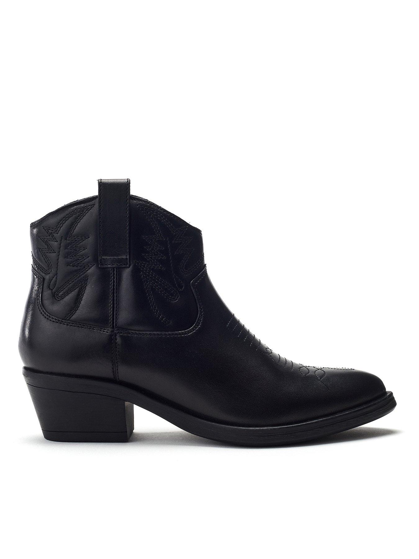 Image 1 of 4 of Moda In Pelle Bracknell Leather Western Boots - Black