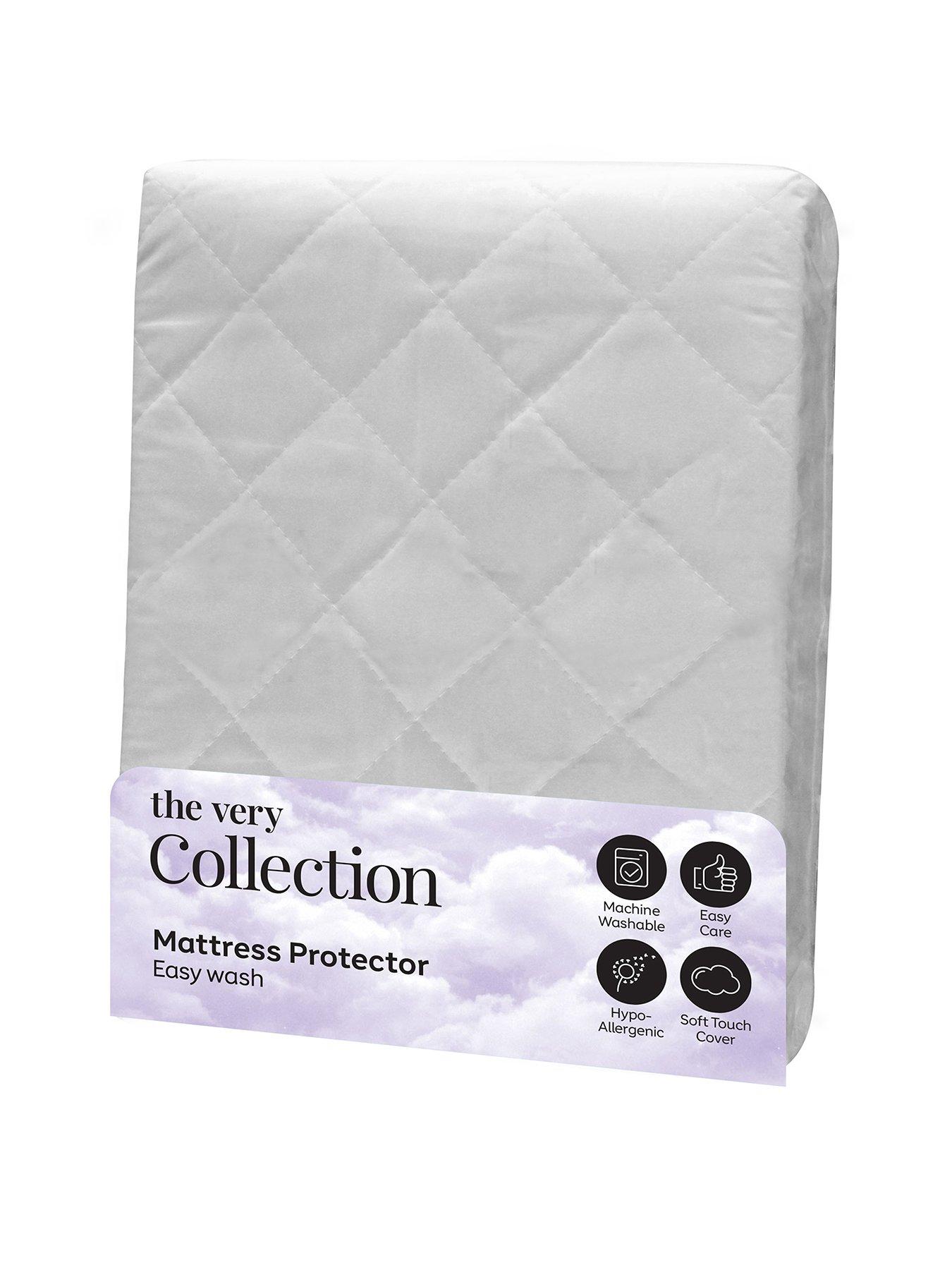 the-very-collection-easy-wash-mattress-protector
