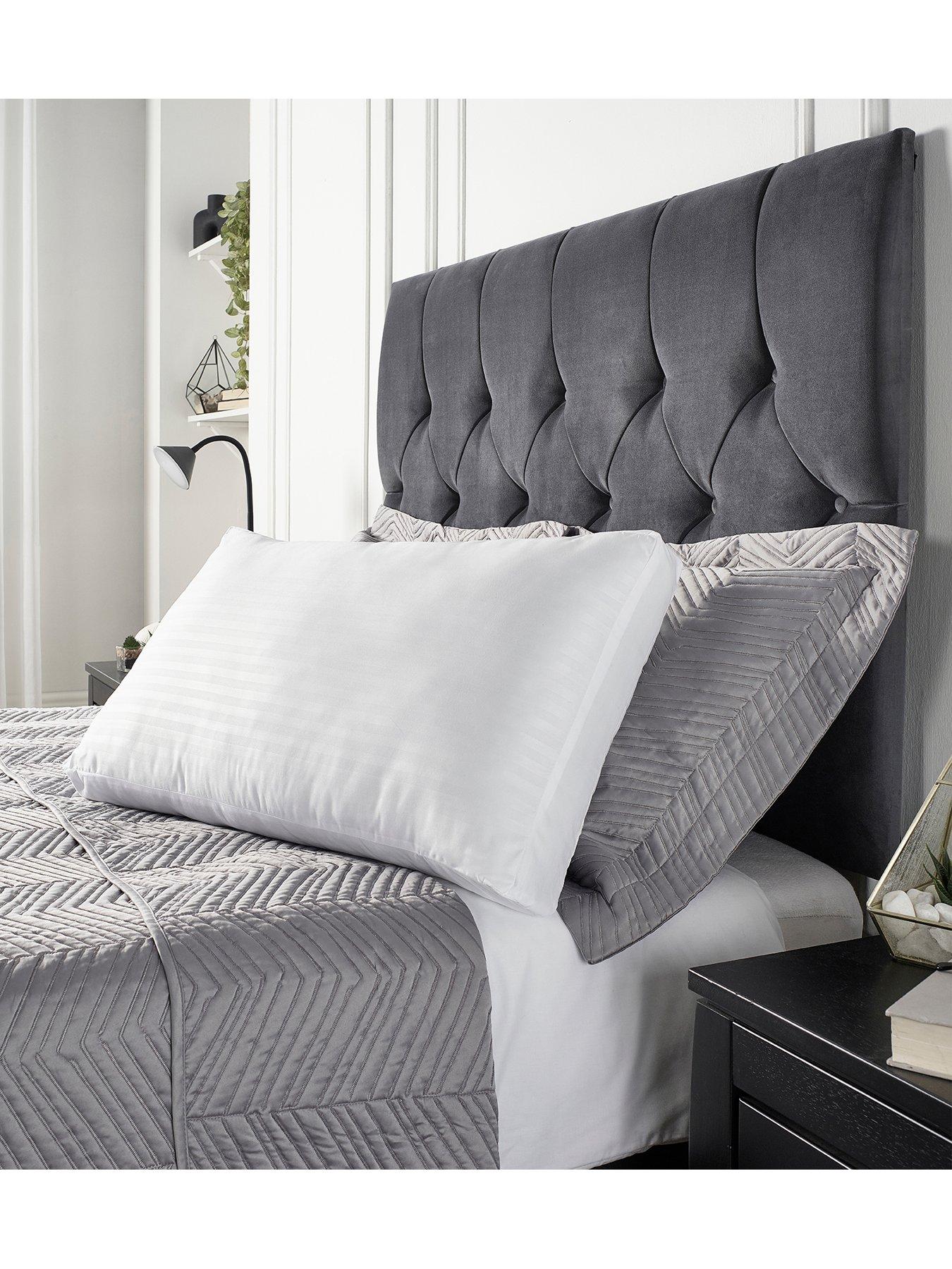 the-very-collection-satin-striped-embossed-side-sleeperback