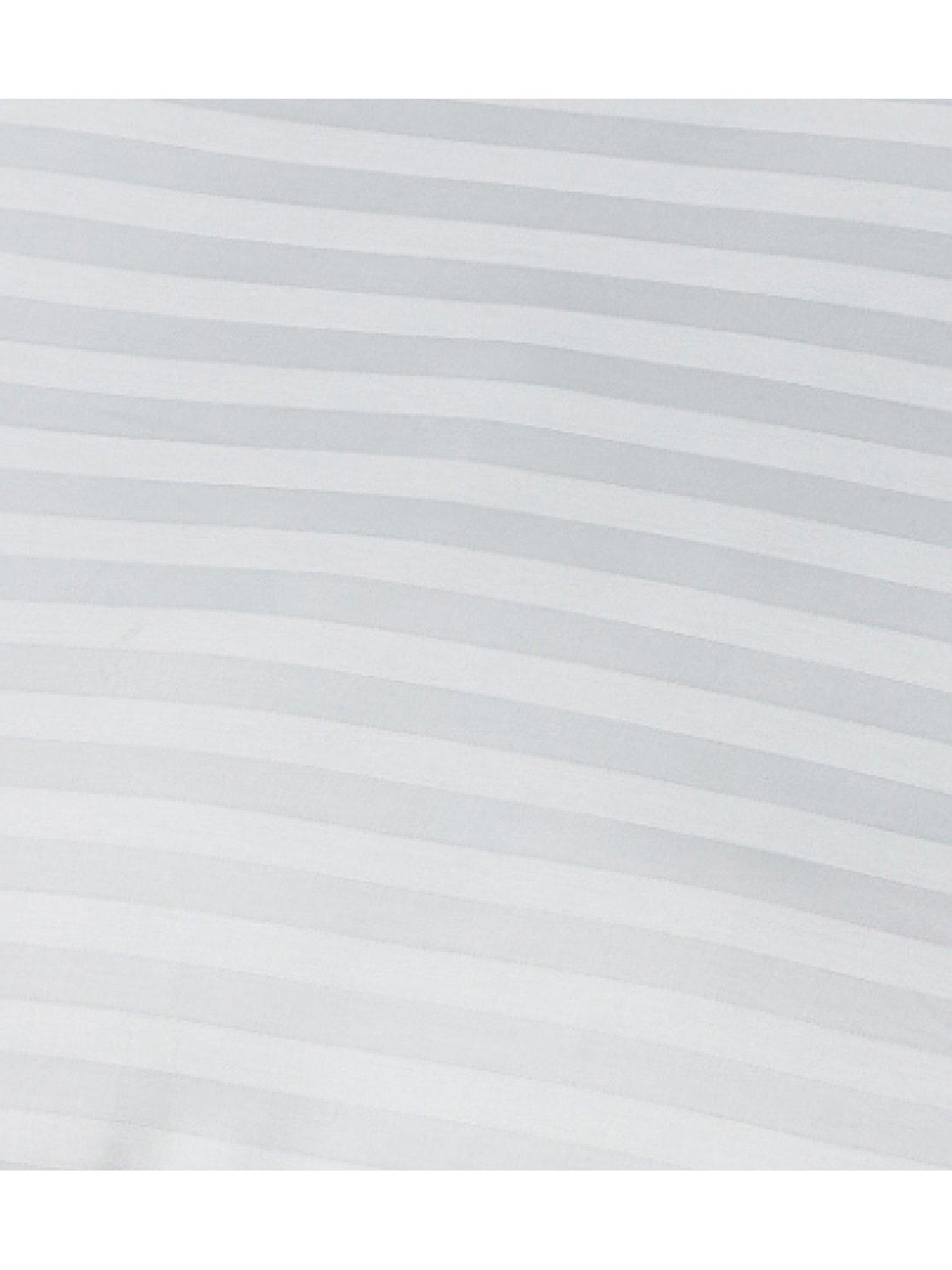 the-very-collection-satin-striped-embossed-side-sleeperoutfit