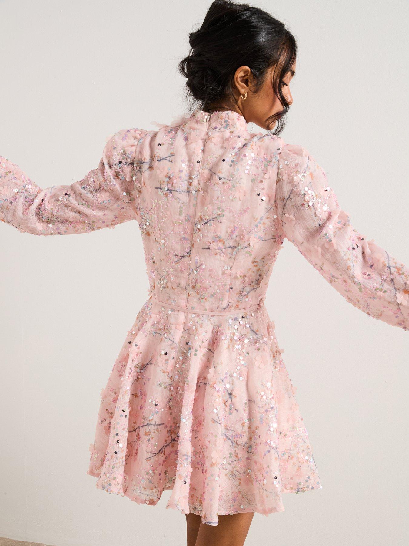 elliatt-regina-long-sleeve-dress-pinkstillFront