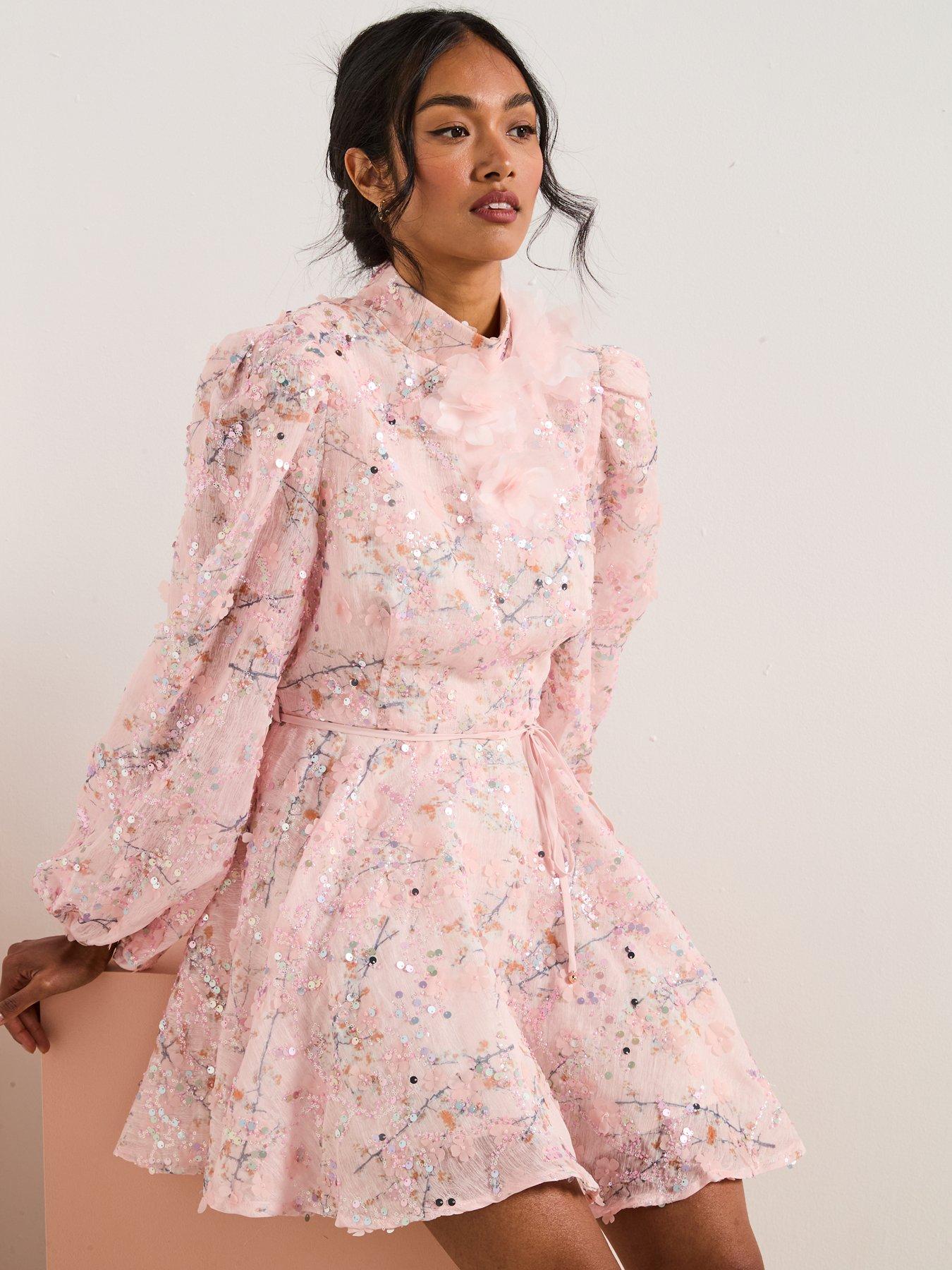 elliatt-regina-long-sleeve-dress-pinkoutfit