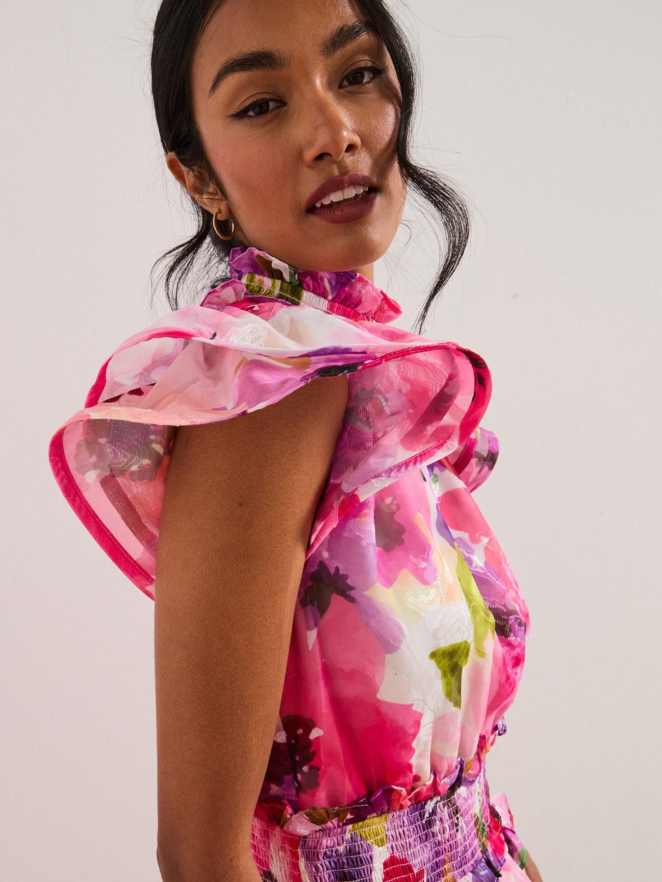 Image 6 of 6 of Elliatt Darra Maxi Dress - Pink